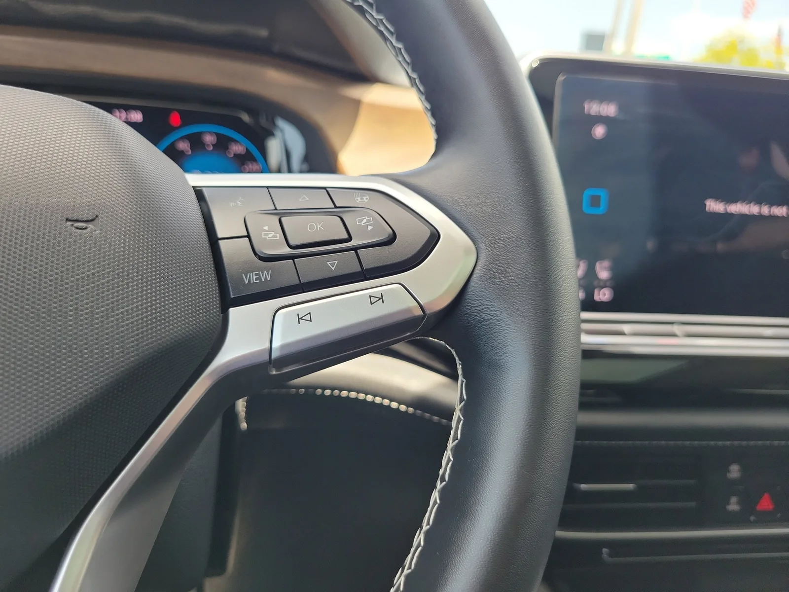 2024 Volkswagen Atlas 2.0T SE w/Technology photo 21
