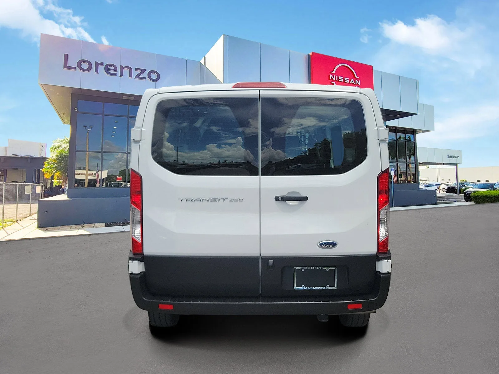 2025 Ford Transit Cargo Van T-250 130" Low Rf 9070 GVWR RWD photo 6