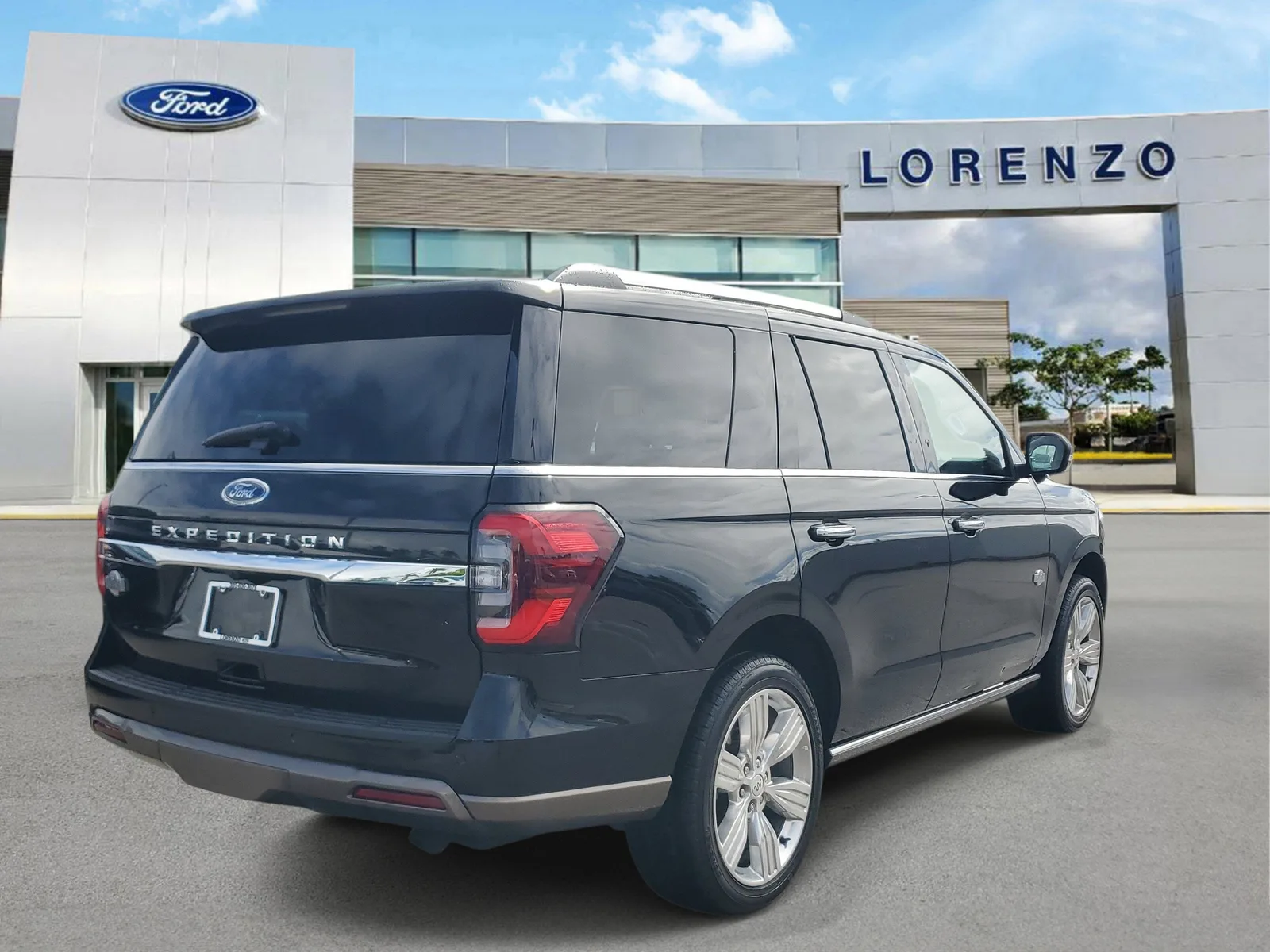 2024 Ford Expedition King Ranch 4WD photo 5