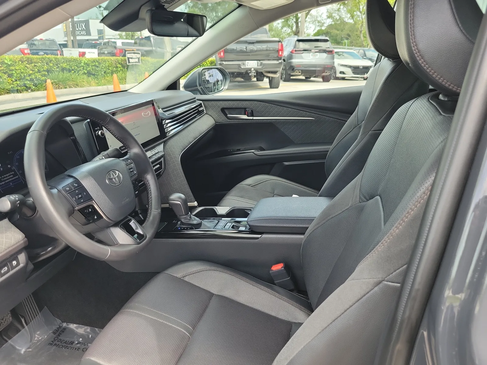 2026 Toyota Camry LE photo 11