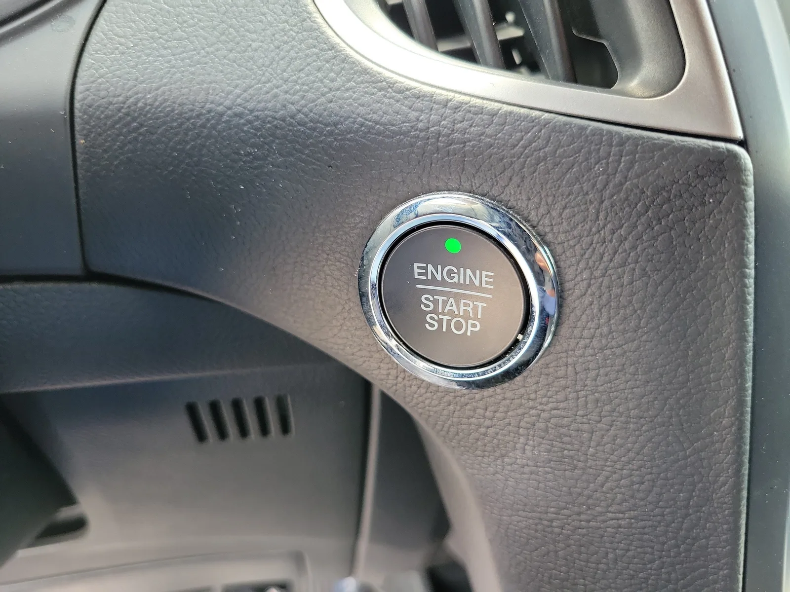 2022 Ford Edge SE 4WD photo 23