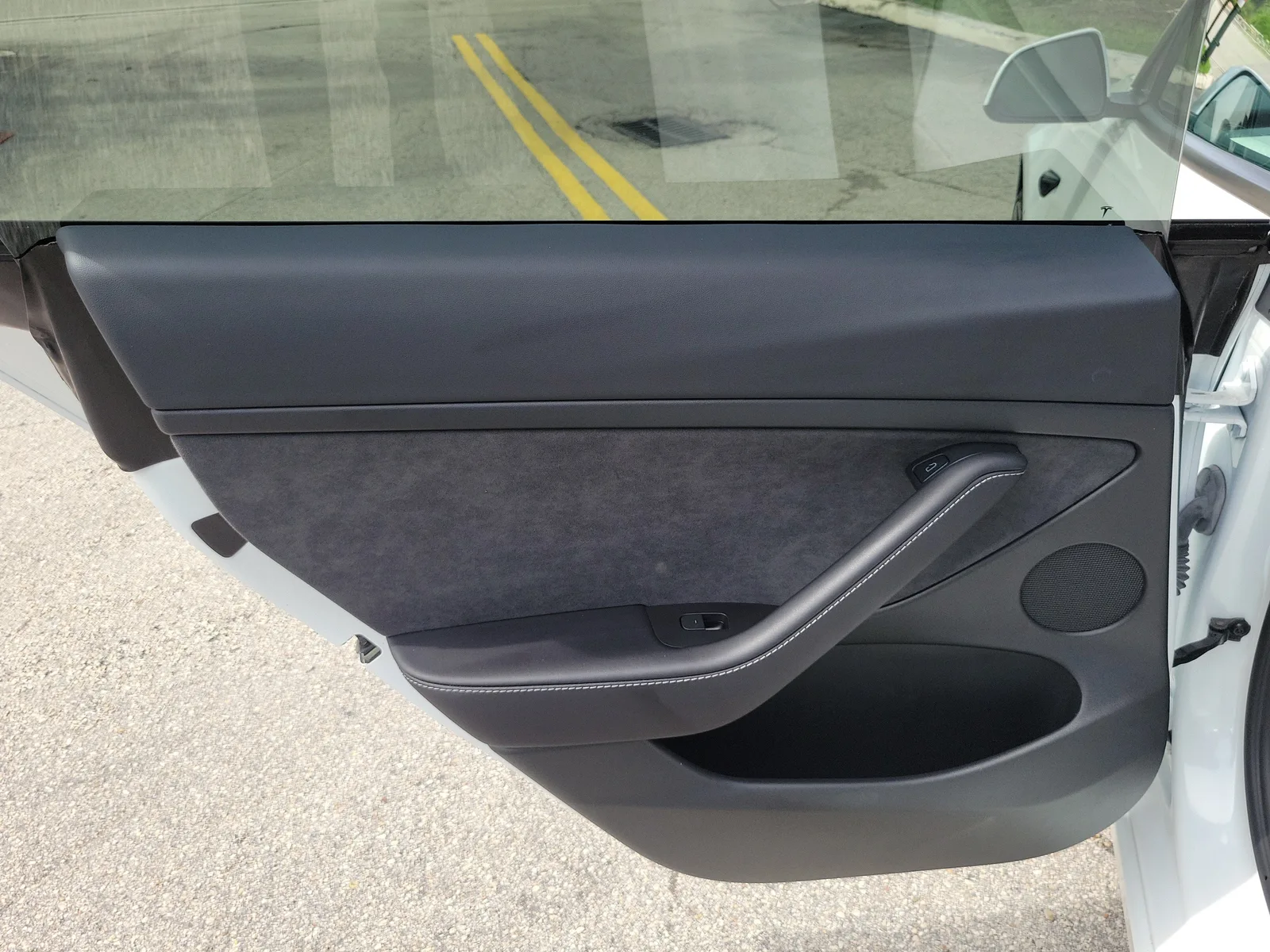 2023 Tesla Model 3 Performance photo 24