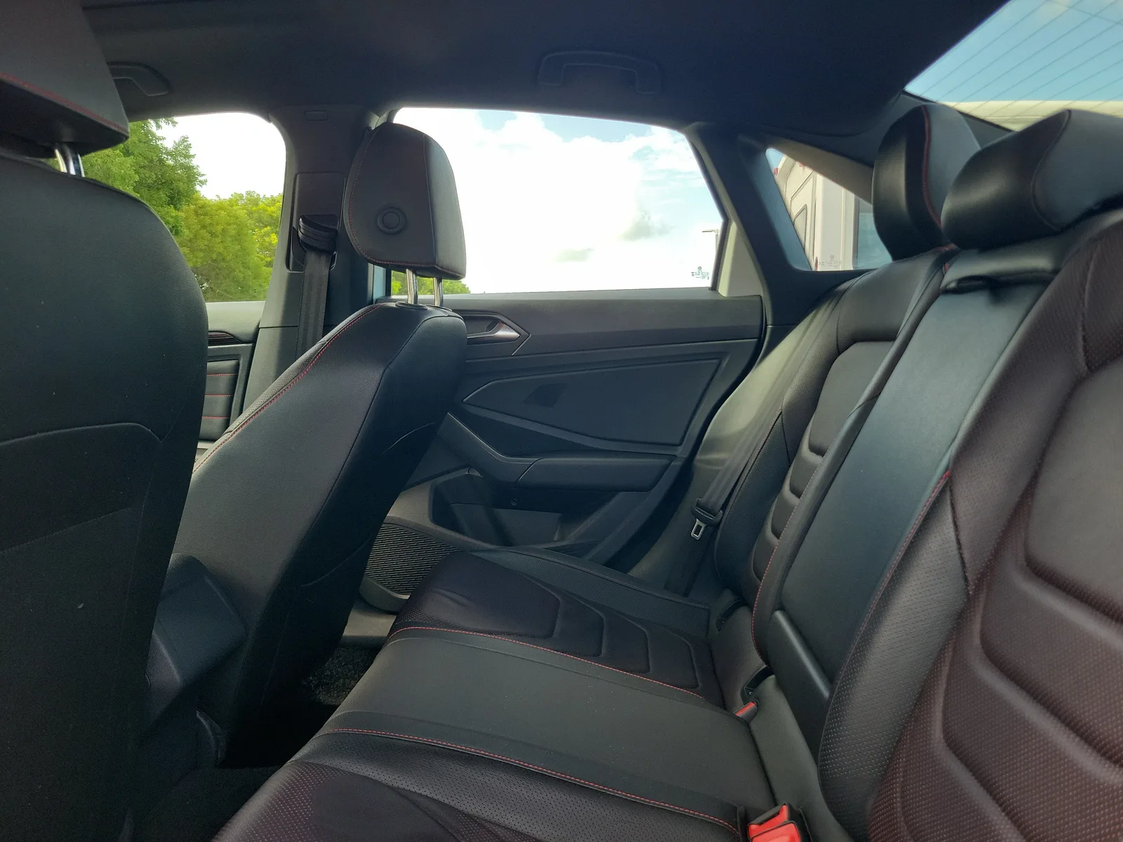 2024 Volkswagen Jetta GLI Autobahn photo 12