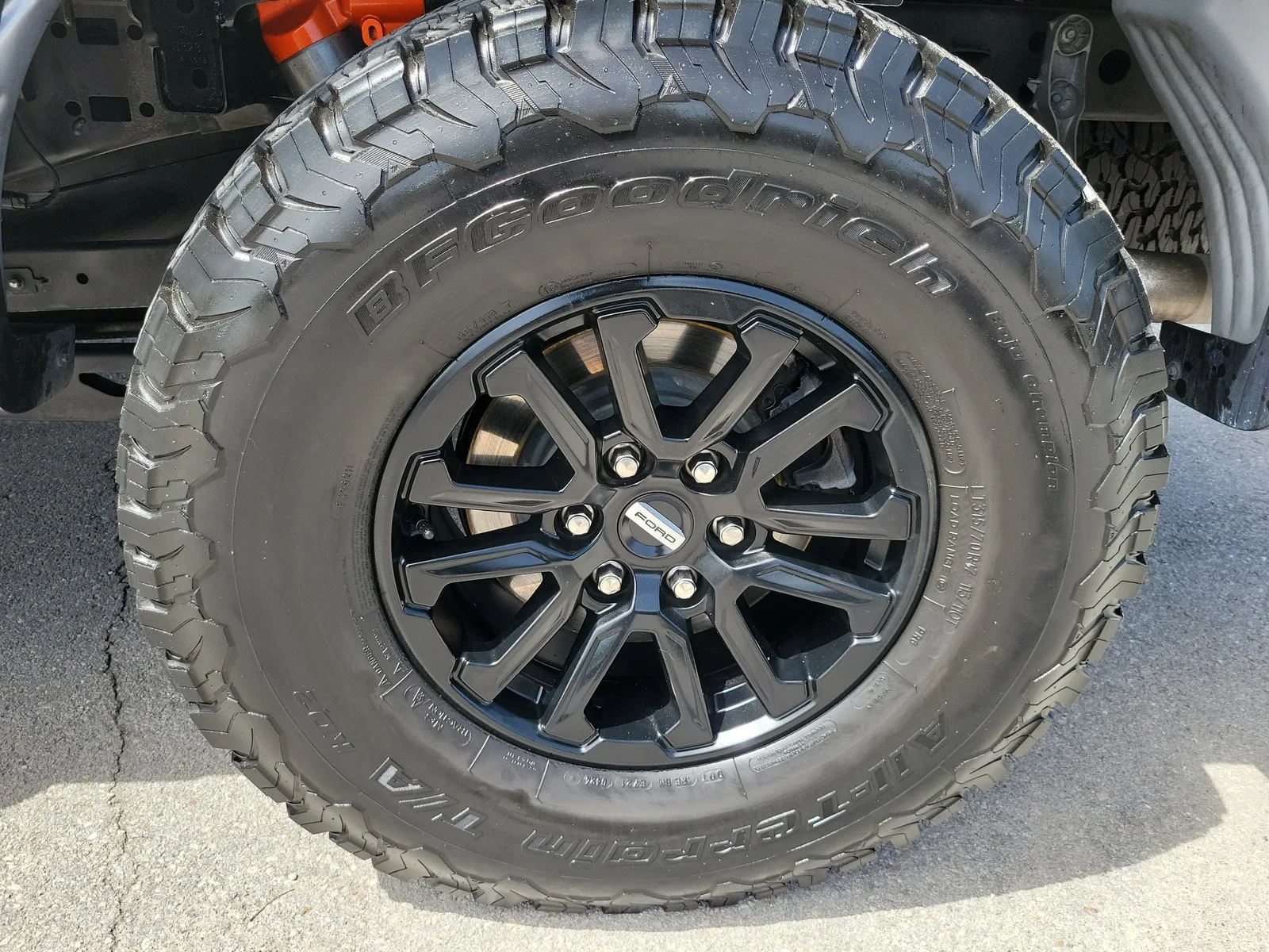 2022 Ford F-150 Raptor 4WD photo 28