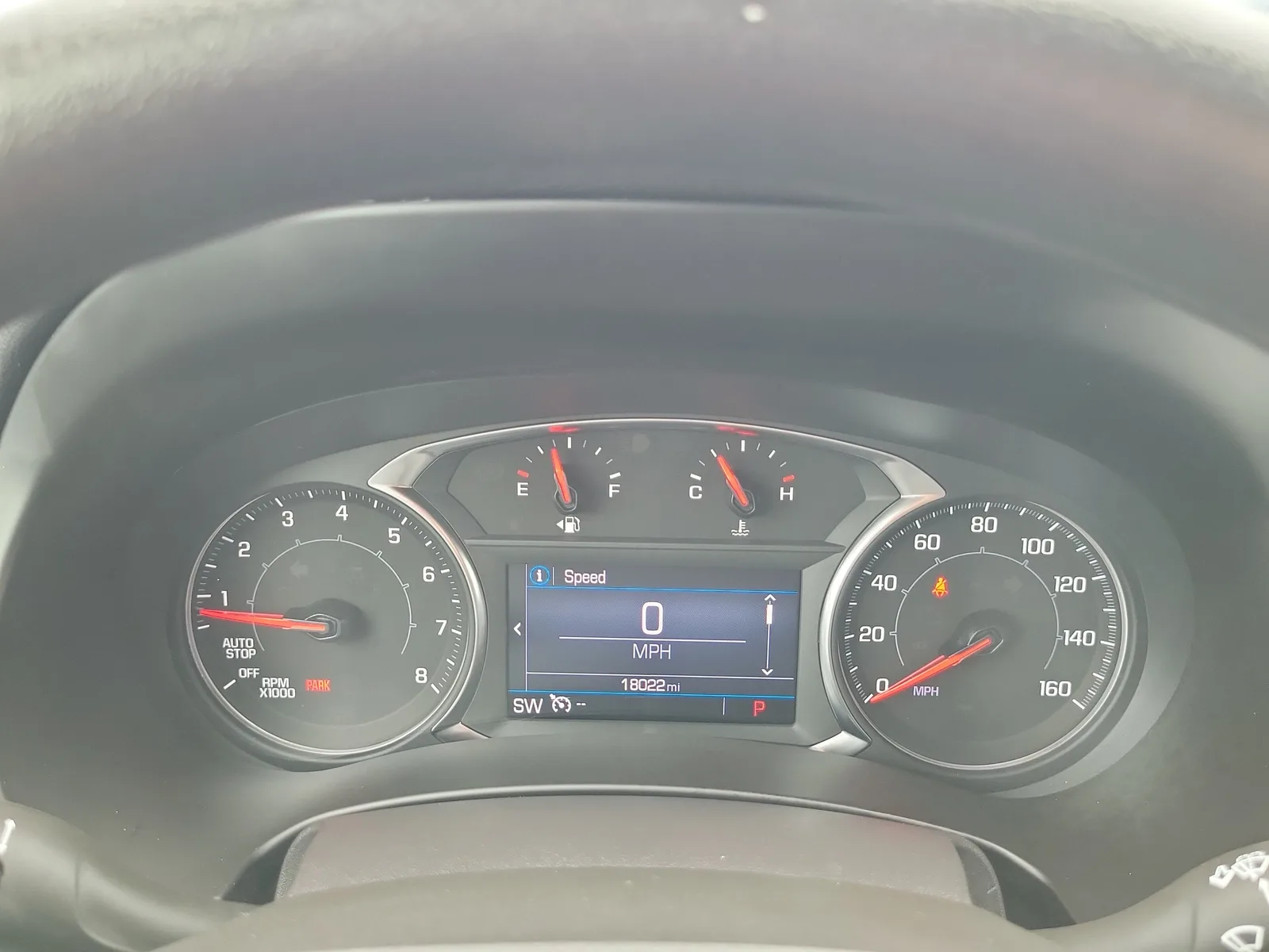 2024 GMC Terrain SLE photo 28