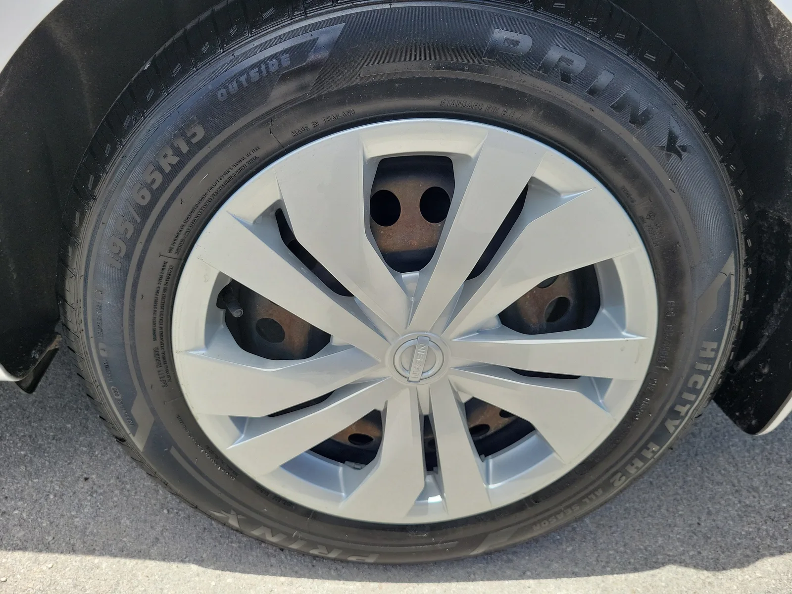 2021 Nissan Versa S photo 27