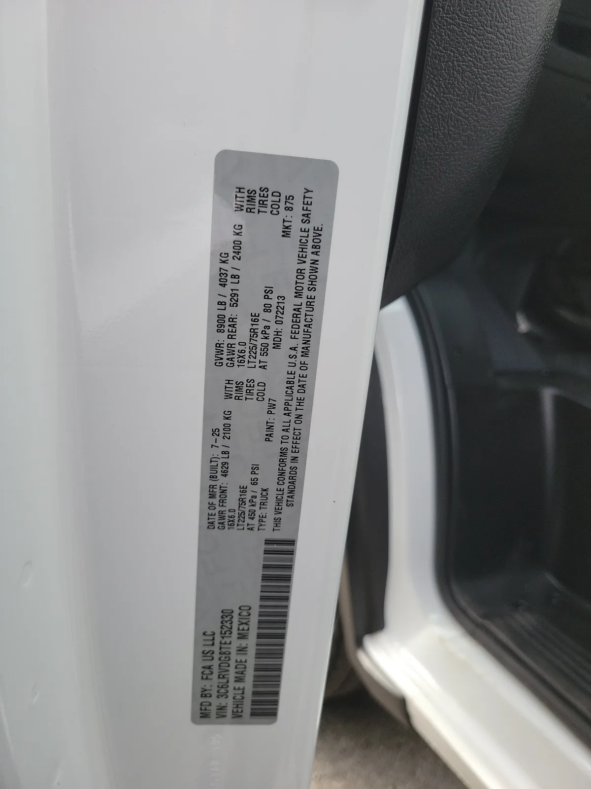 2026 RAM ProMaster Cargo Van Tradesman photo 28