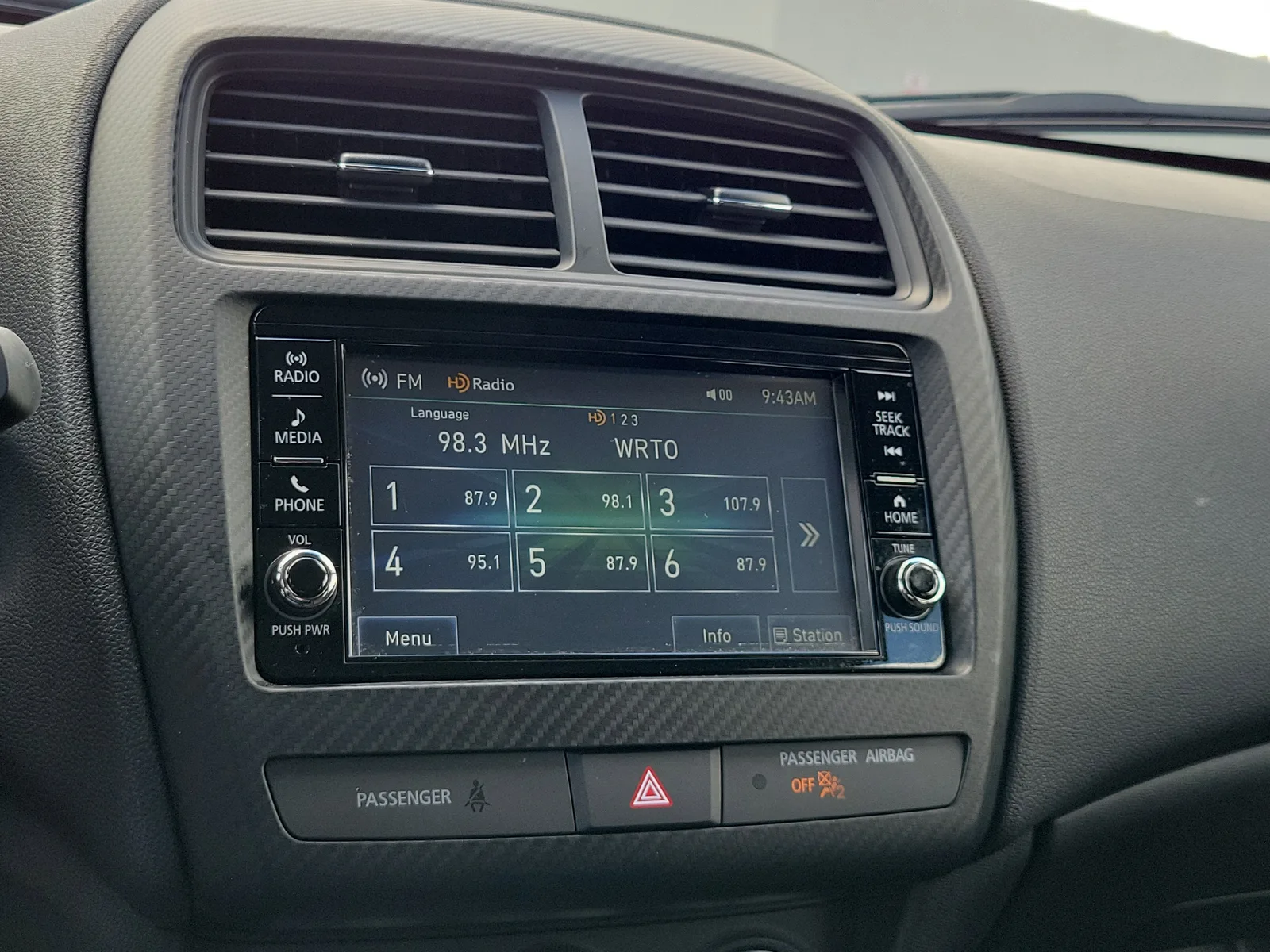 2025 Mitsubishi Outlander Sport ES 4WD photo 23