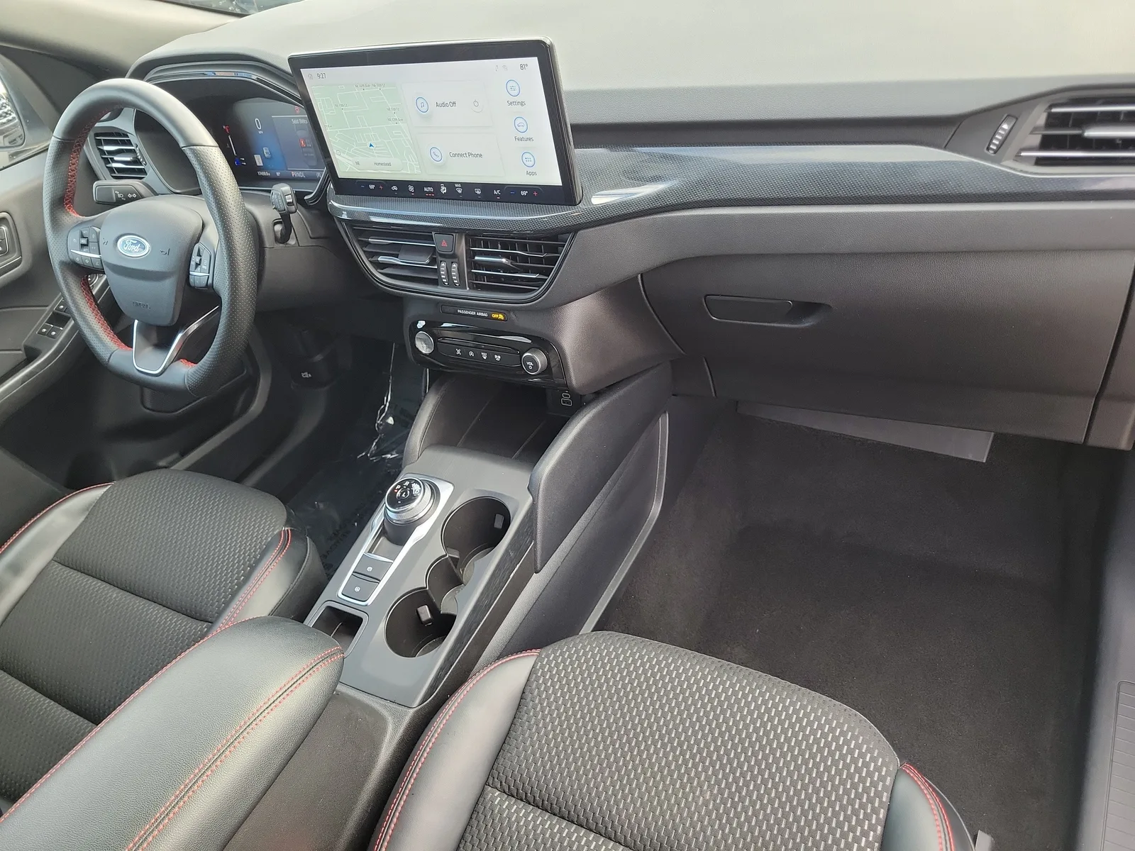 2024 Ford Escape ST-Line photo 19