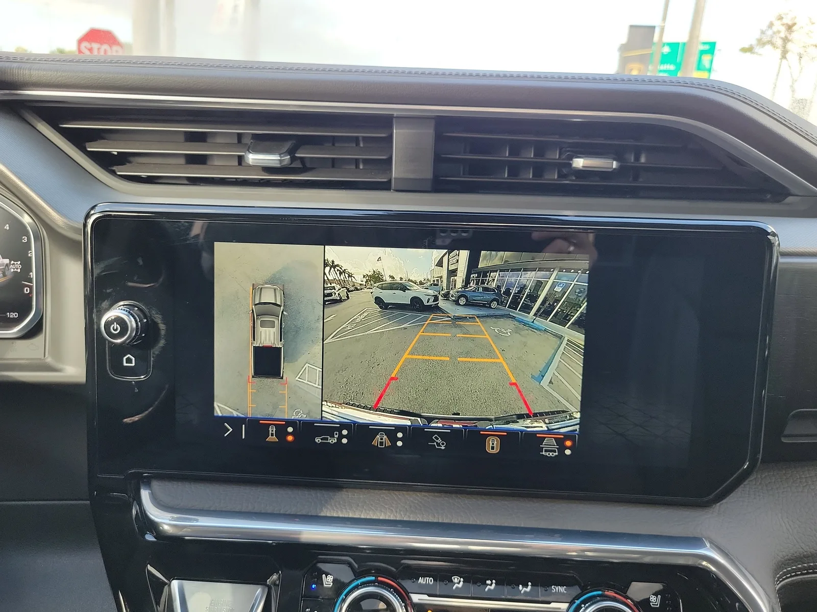2026 GMC Sierra 1500 Denali photo 10