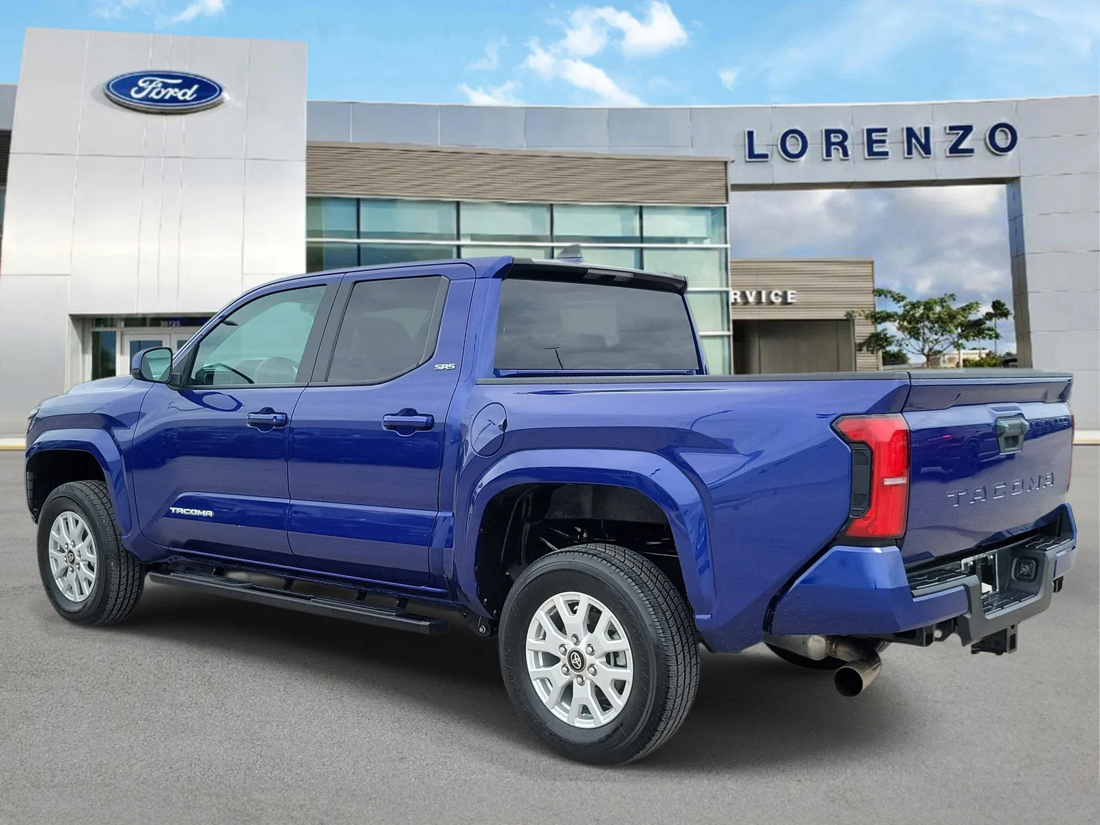 2024 Toyota Tacoma 2WD SR5 photo 7