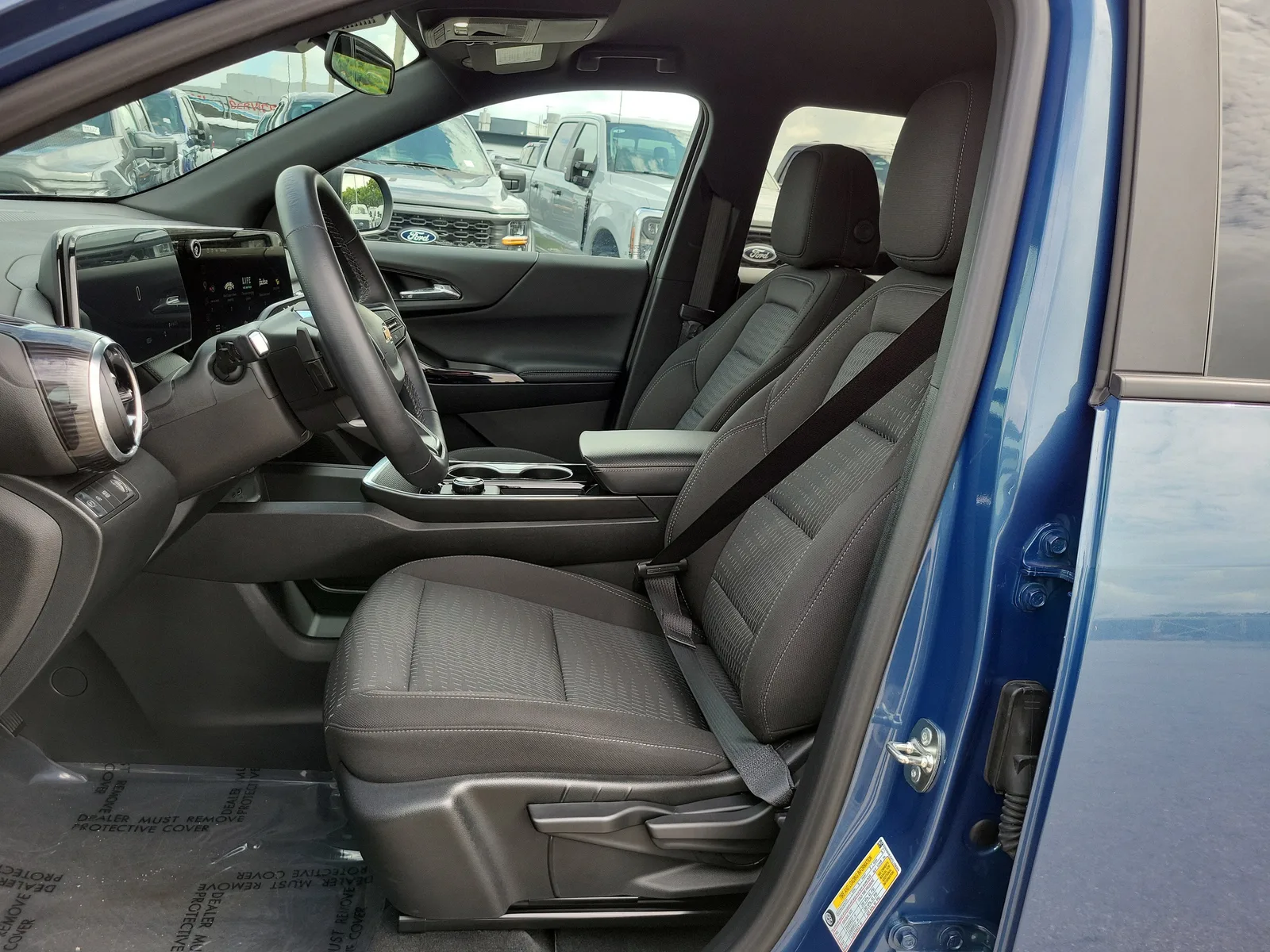 2026 Chevrolet Equinox FWD LT photo 11