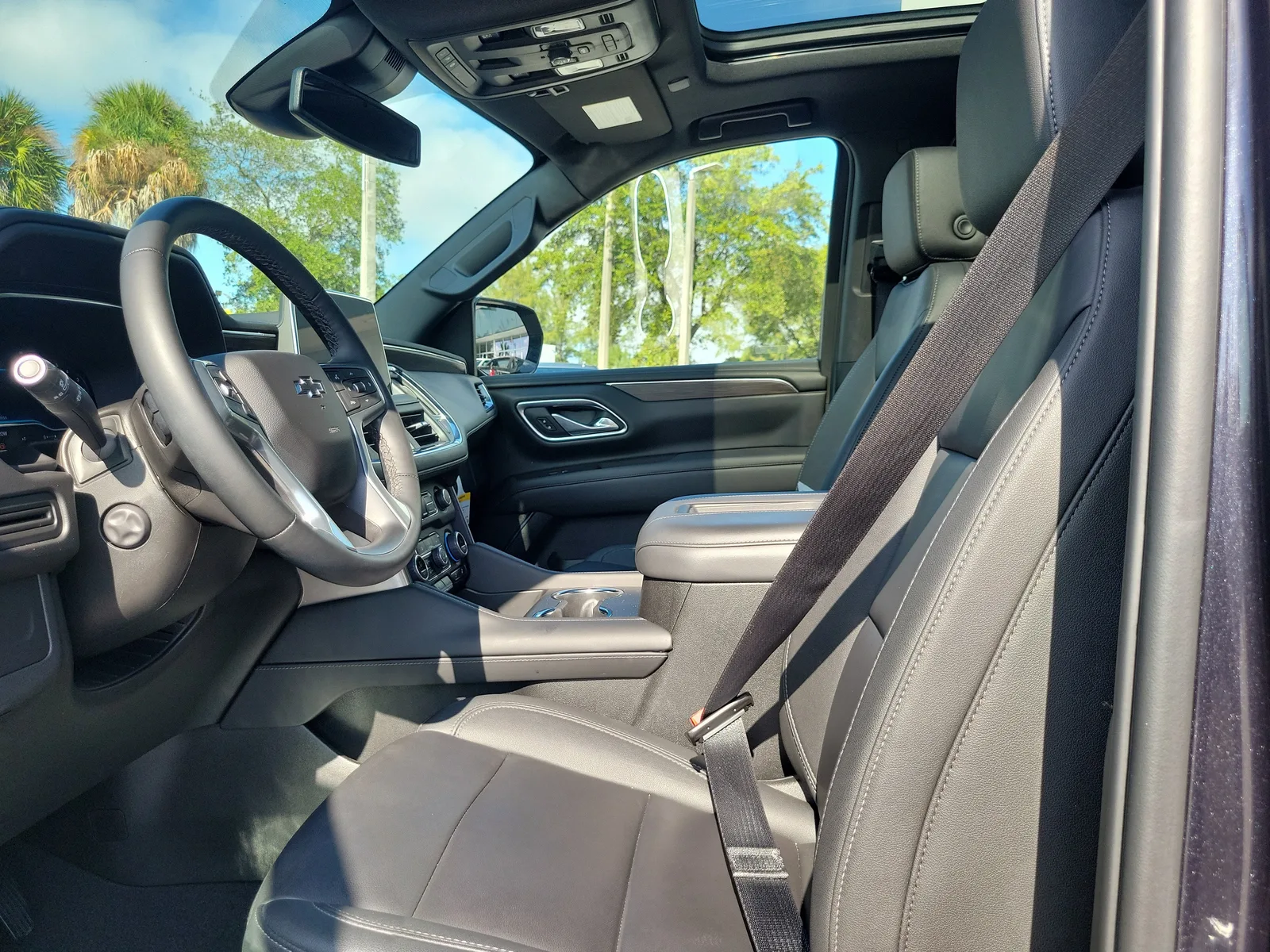 2024 Chevrolet Tahoe Z71 photo 13
