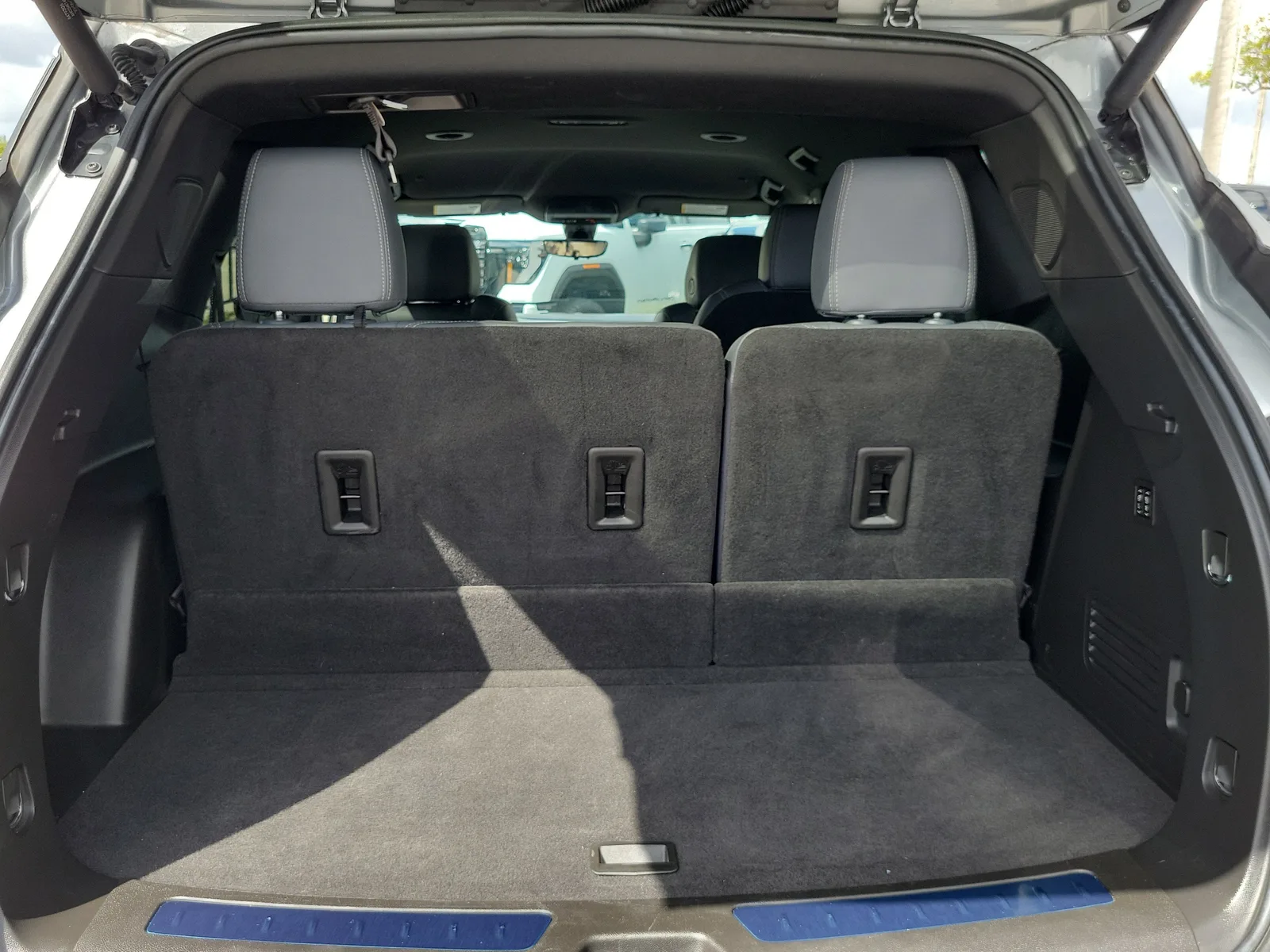 2024 Buick Enclave Premium photo 16