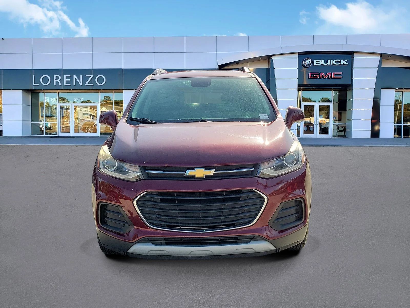 2017 Chevrolet Trax LT photo 2