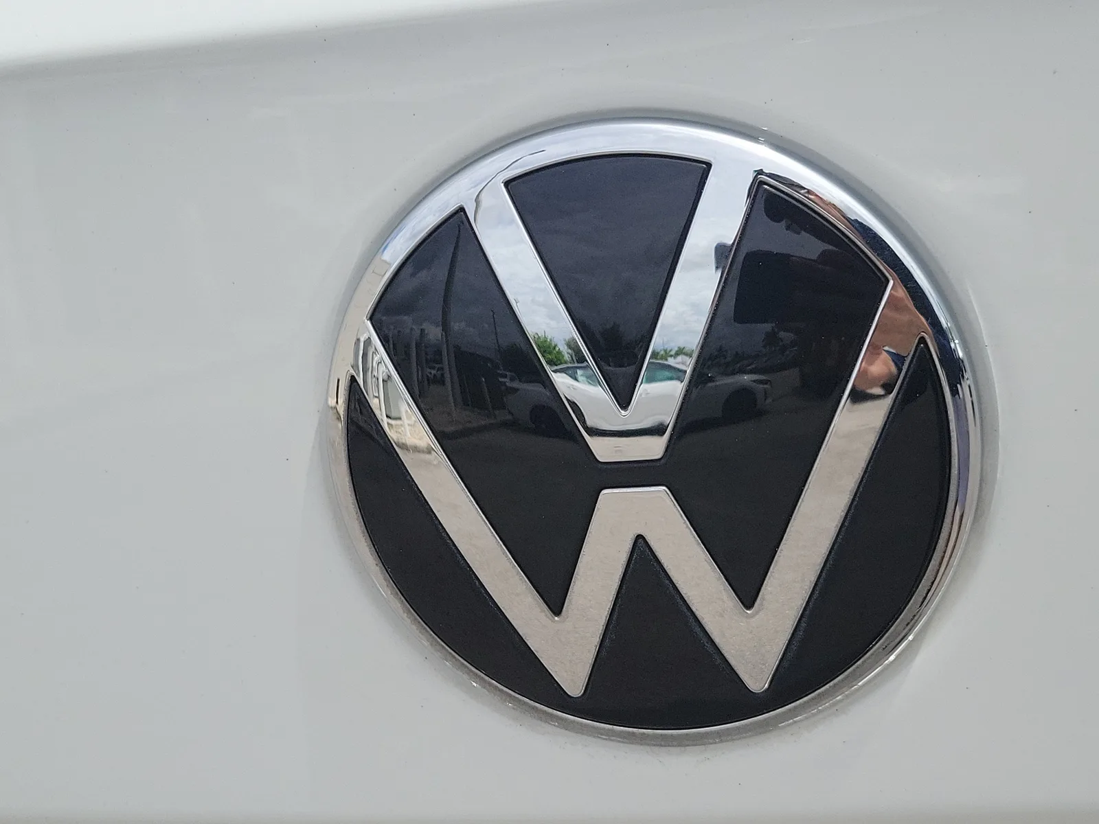 2023 Volkswagen Taos S photo 30
