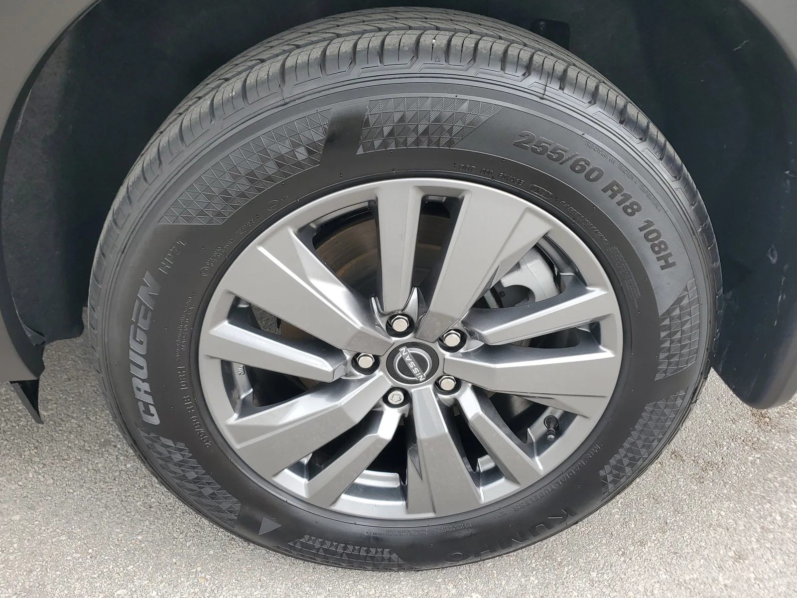 2025 Nissan Pathfinder SV photo 30