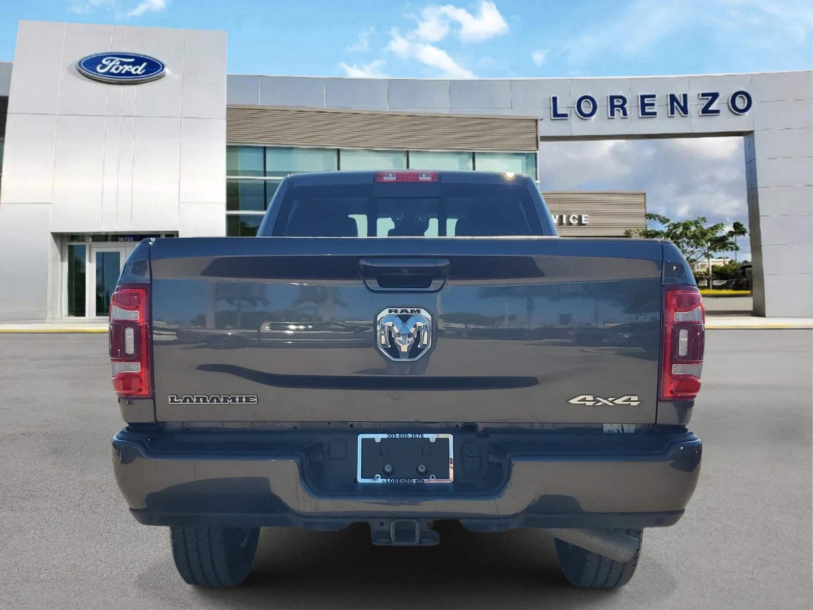 2024 RAM 2500 Laramie 4WD Diesel photo 6