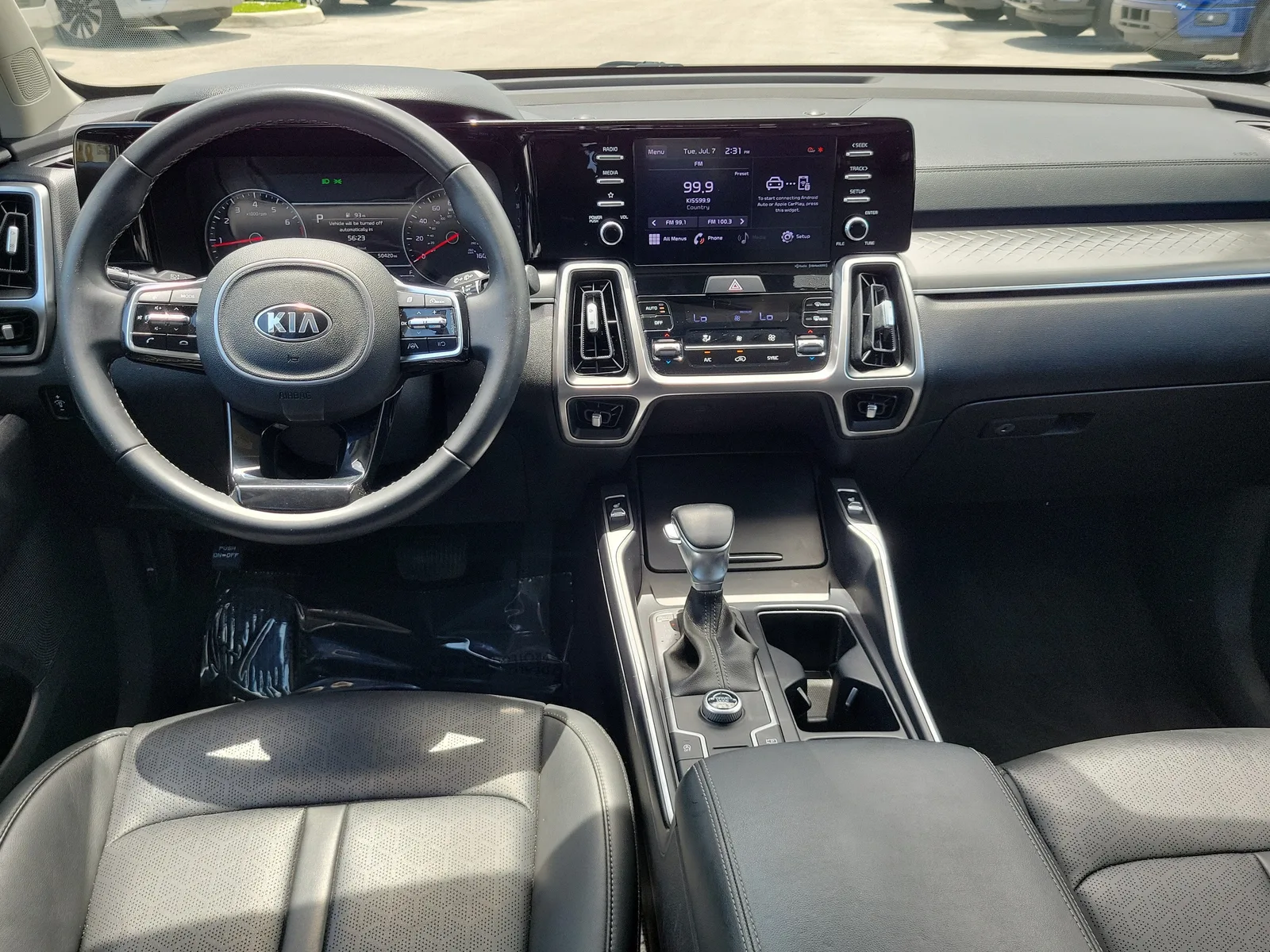 2021 Kia Sorento S photo 14