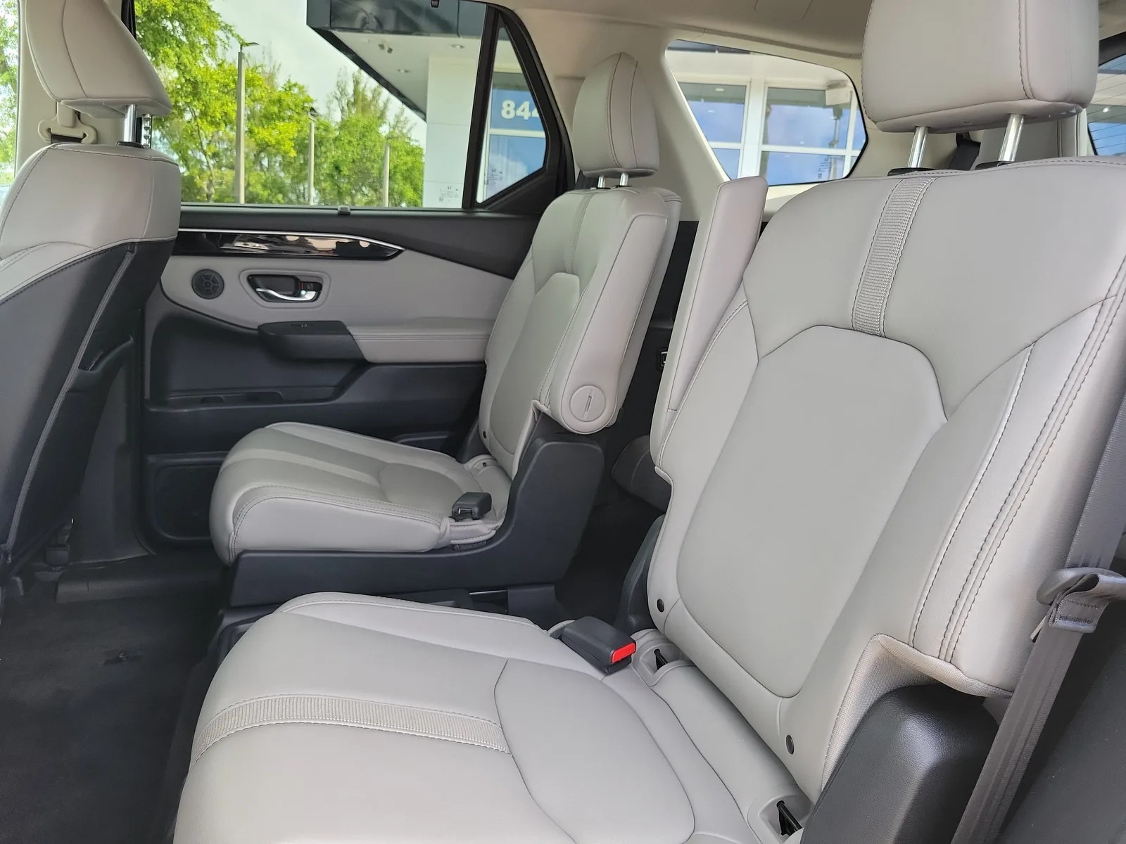 2023 Honda Pilot EX-L 7 Passenger photo 15