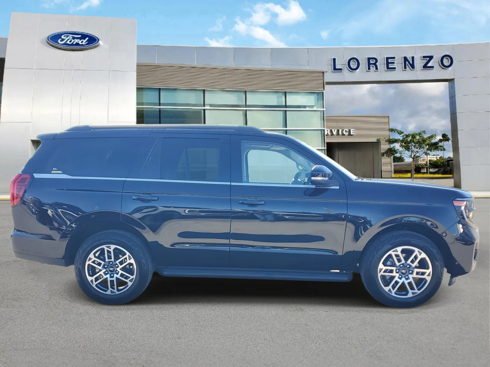 2025 Ford Expedition Active 4WD photo 4