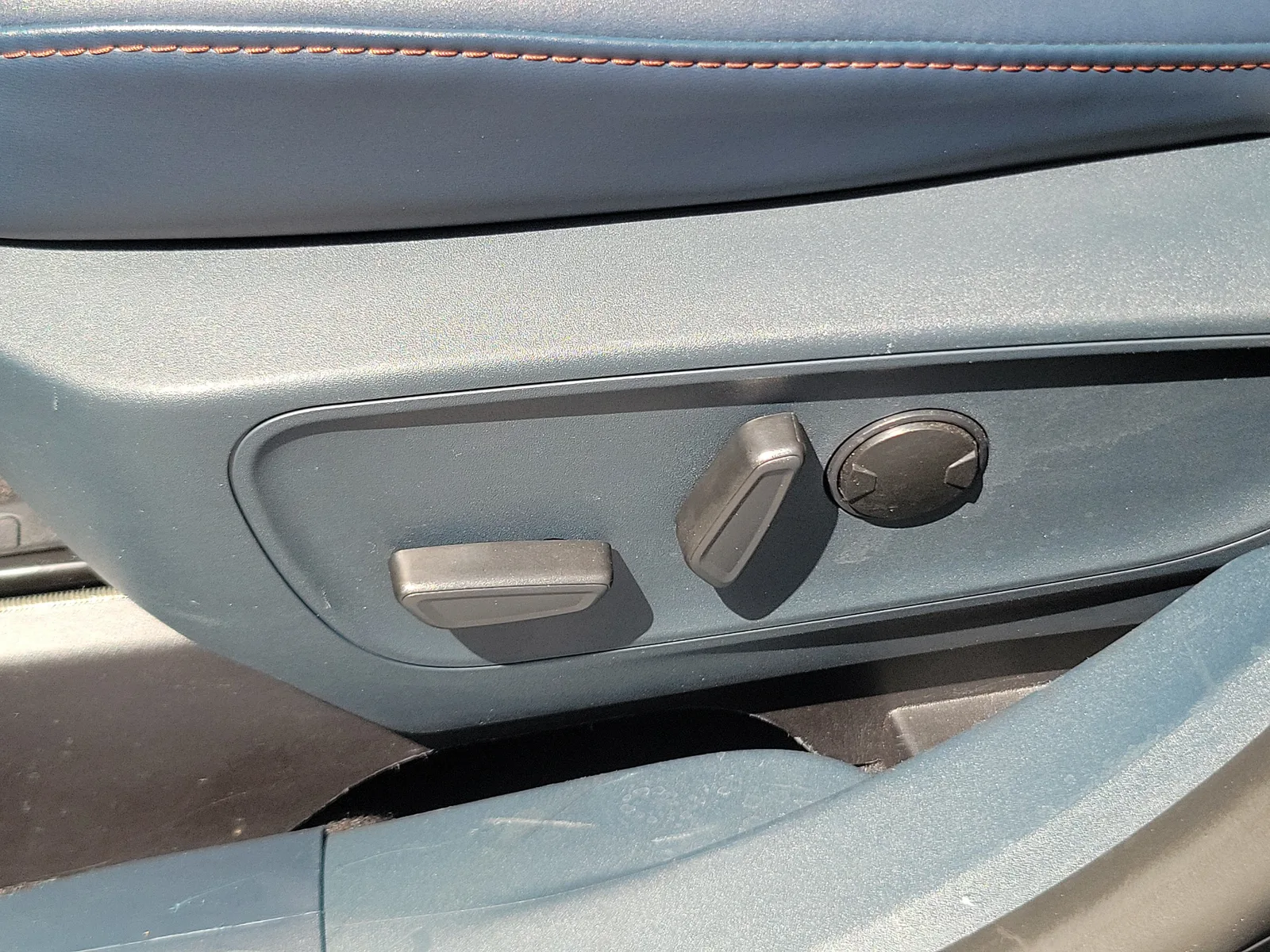2025 Ford Maverick LARIAT 4WD photo 13