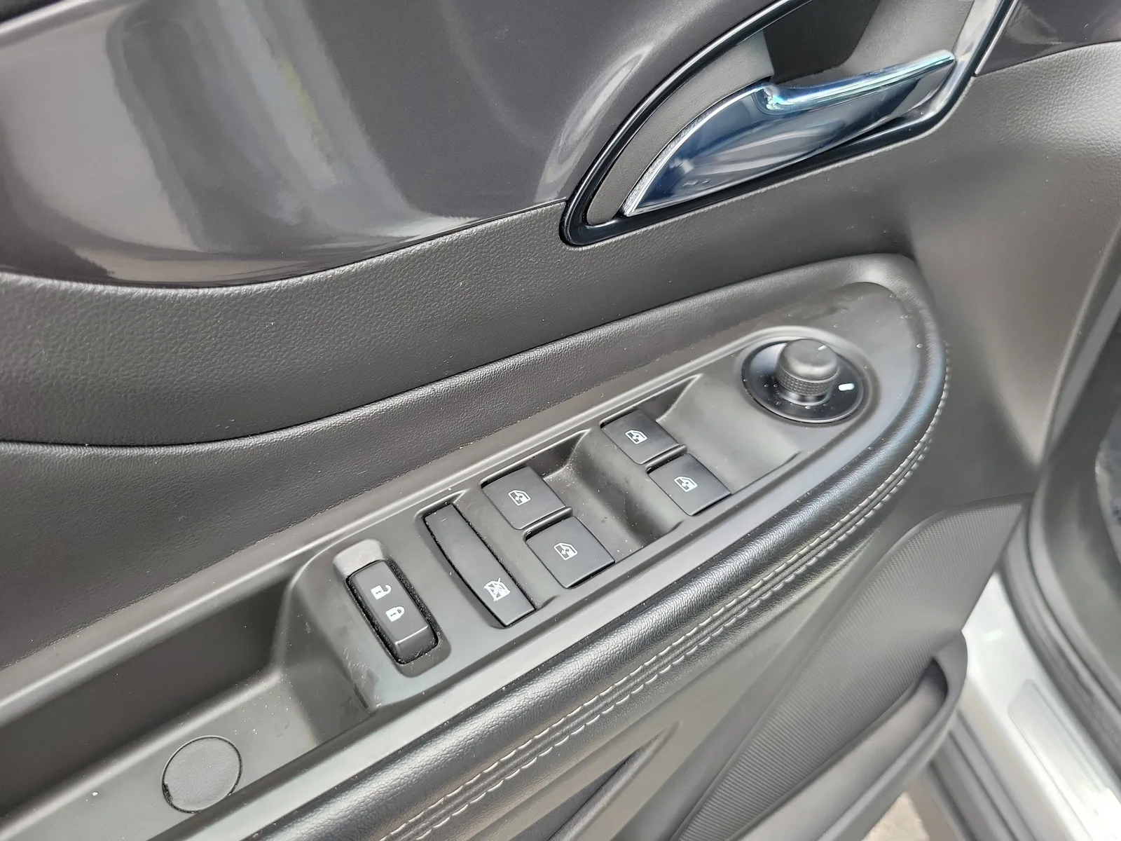 2022 Buick Encore Preferred photo 24
