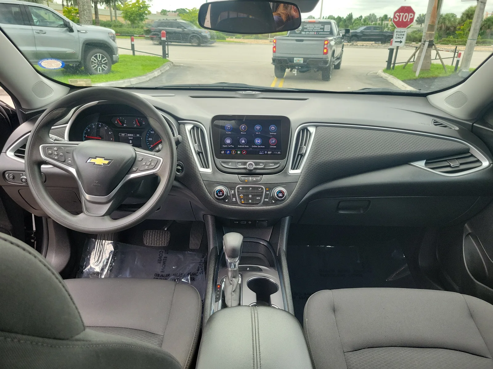 2023 Chevrolet Malibu LT photo 16