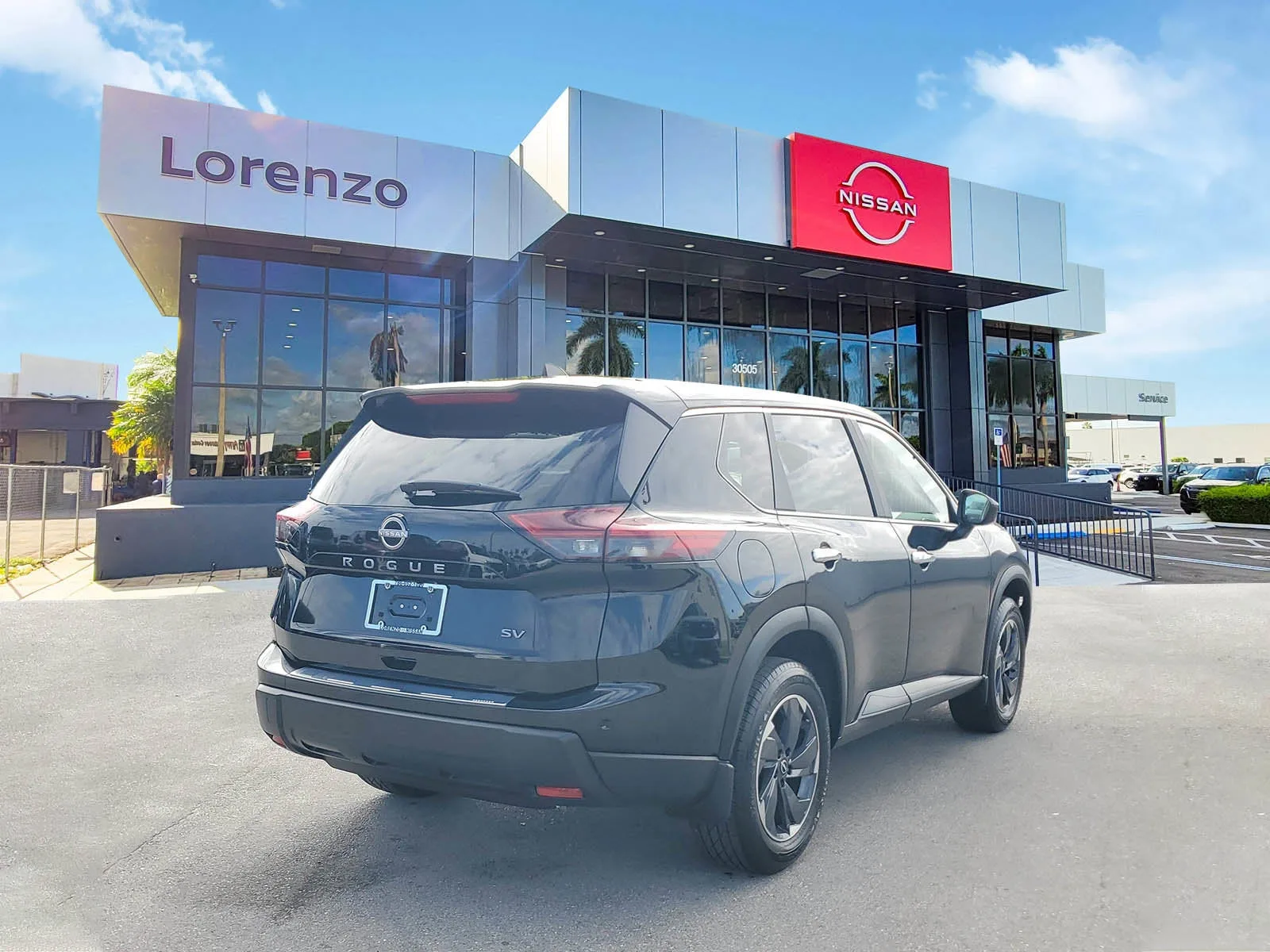 2024 Nissan Rogue SV photo 5