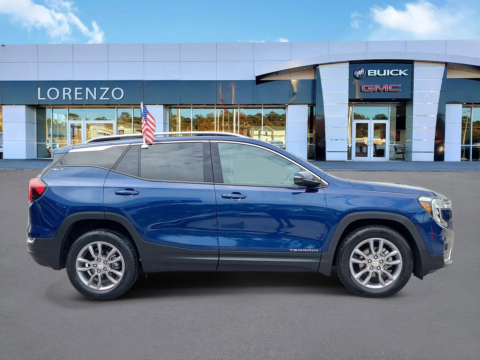 2022 GMC Terrain SLT photo 4
