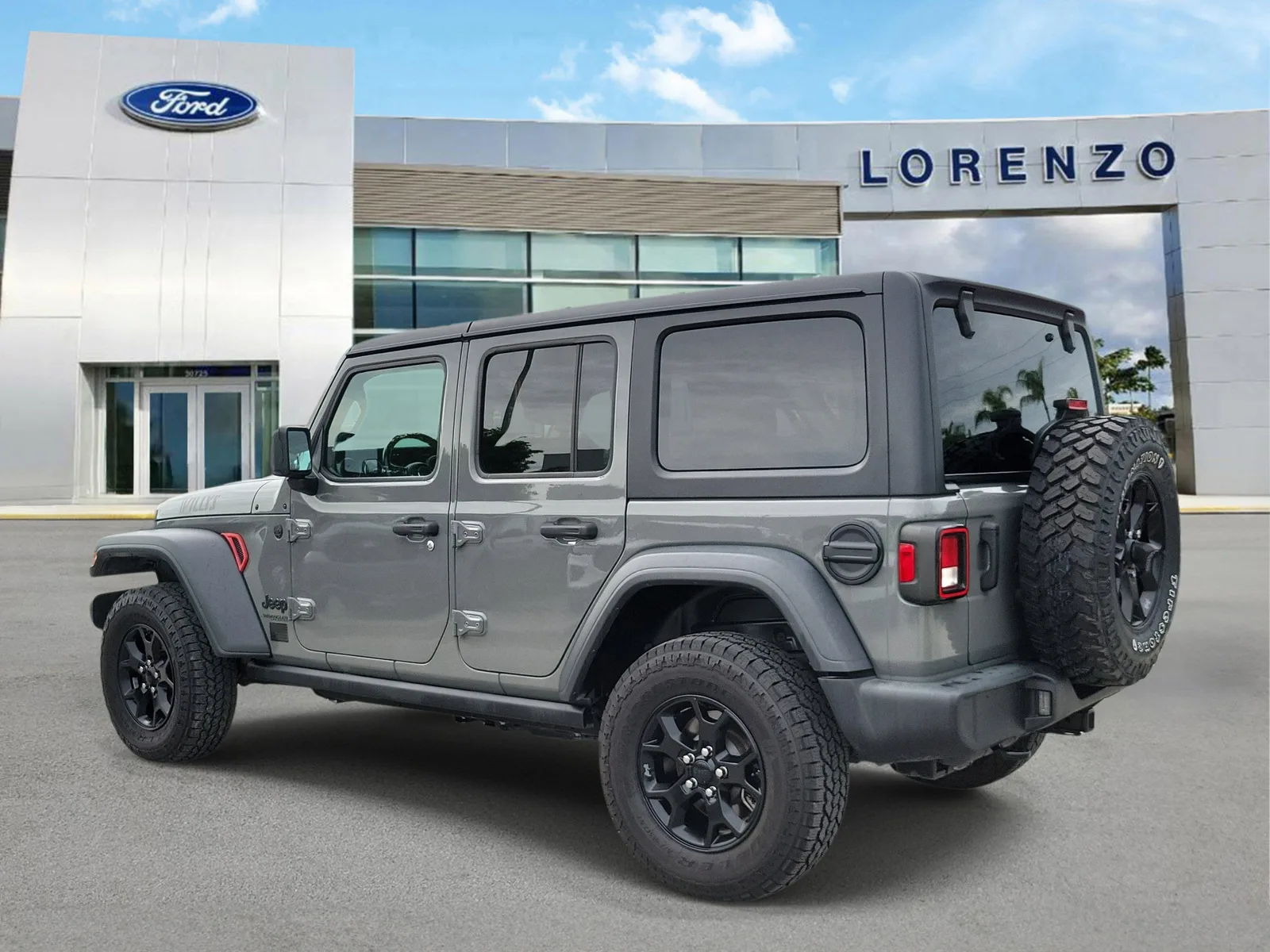 2020 Jeep Wrangler Unlimited Willys 4WD Diesel photo 7