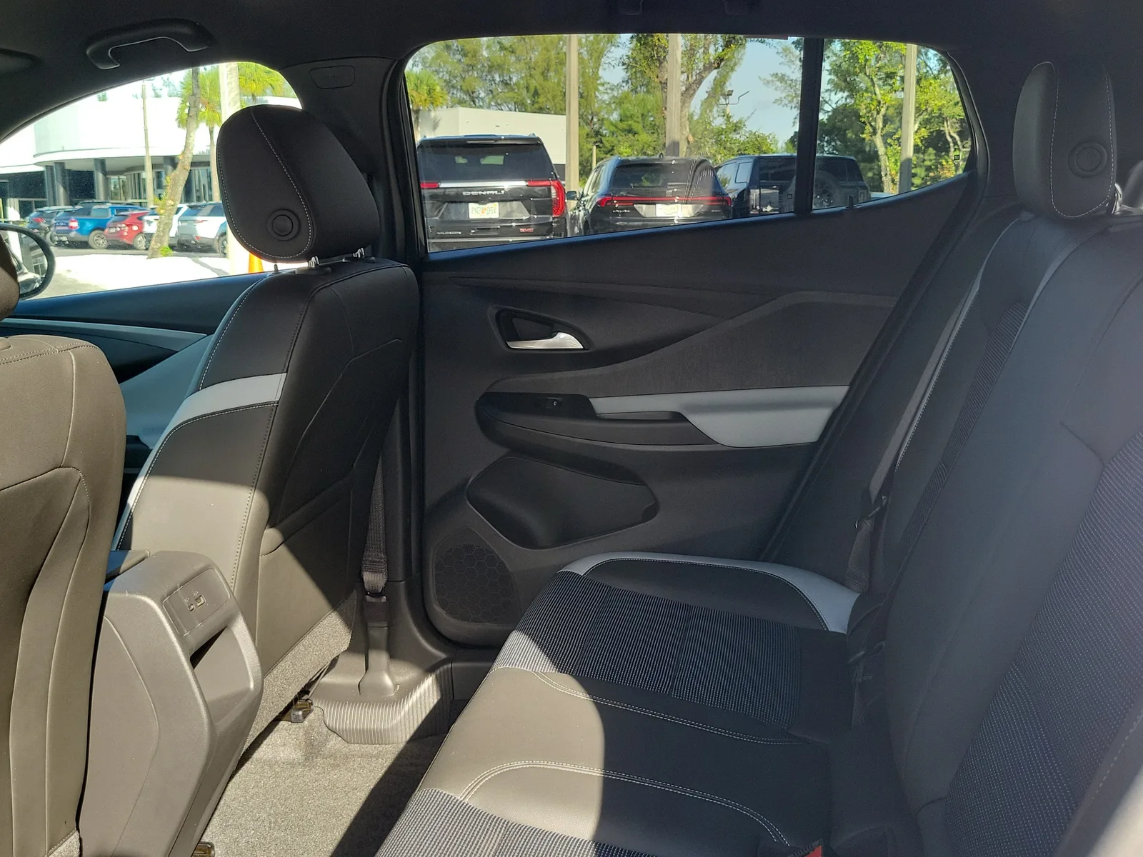 2024 Buick Envista Preferred photo 12