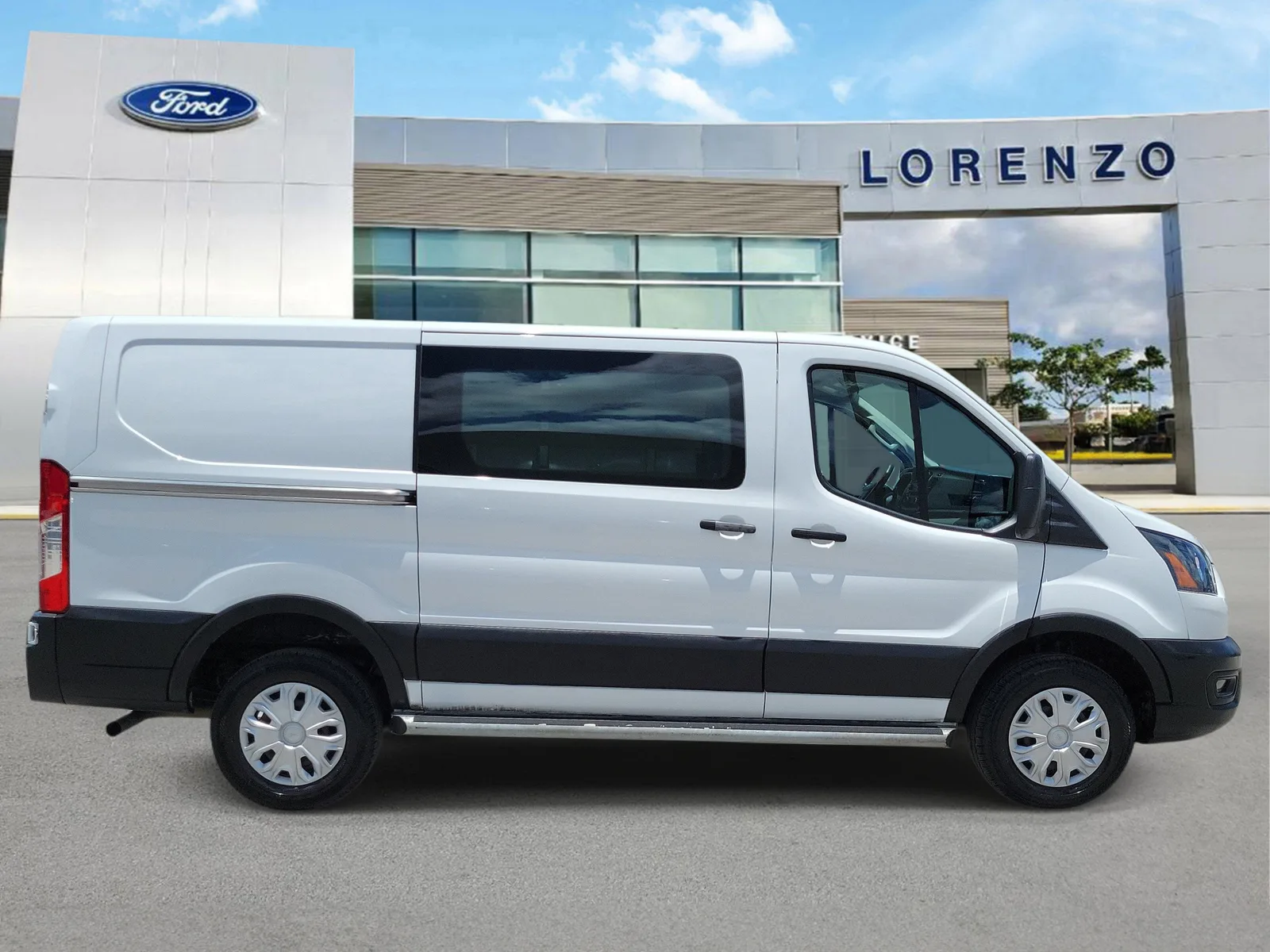 2024 Ford Transit Cargo Van Base photo 4