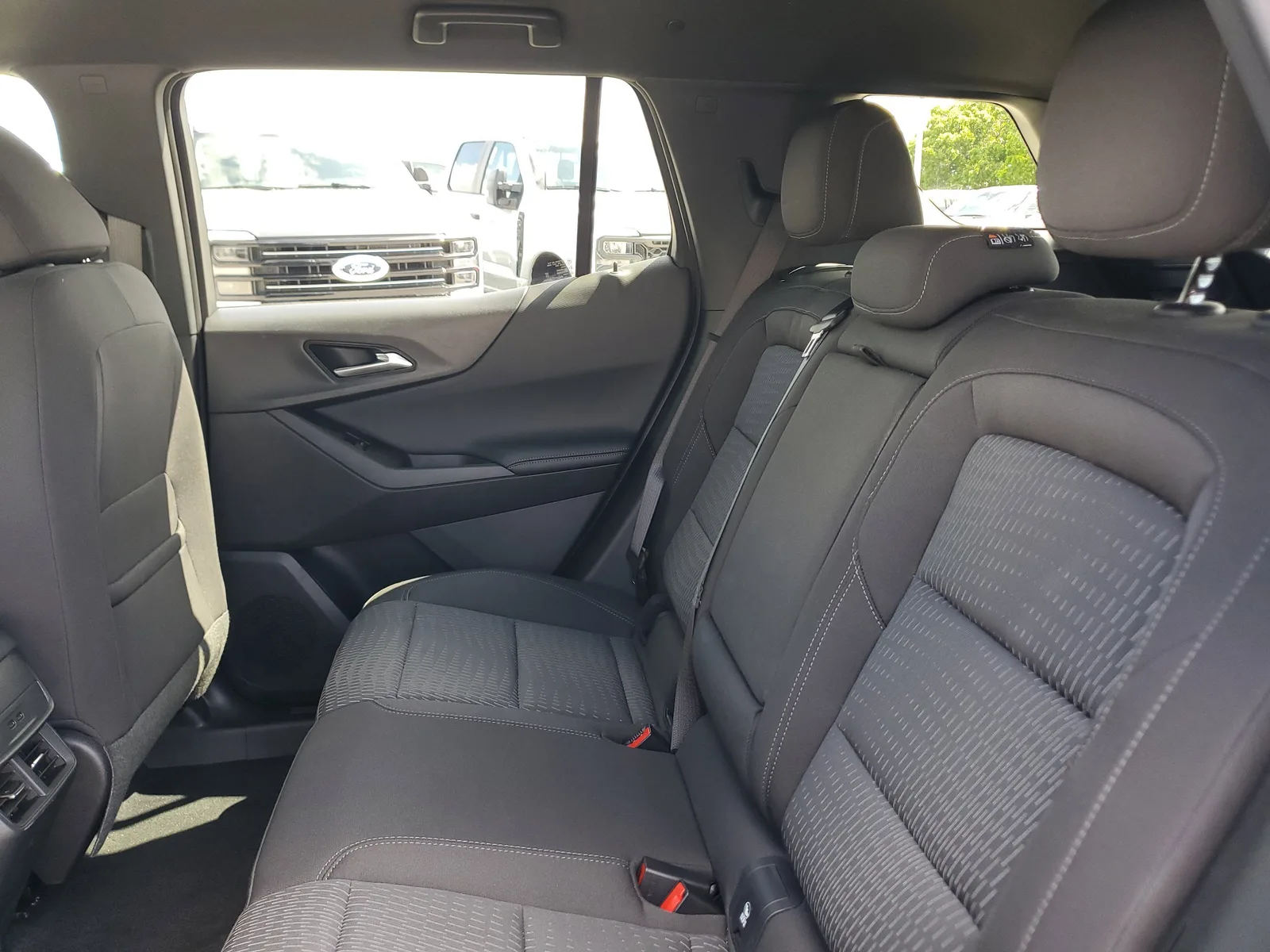 2026 Chevrolet Equinox FWD LT photo 12