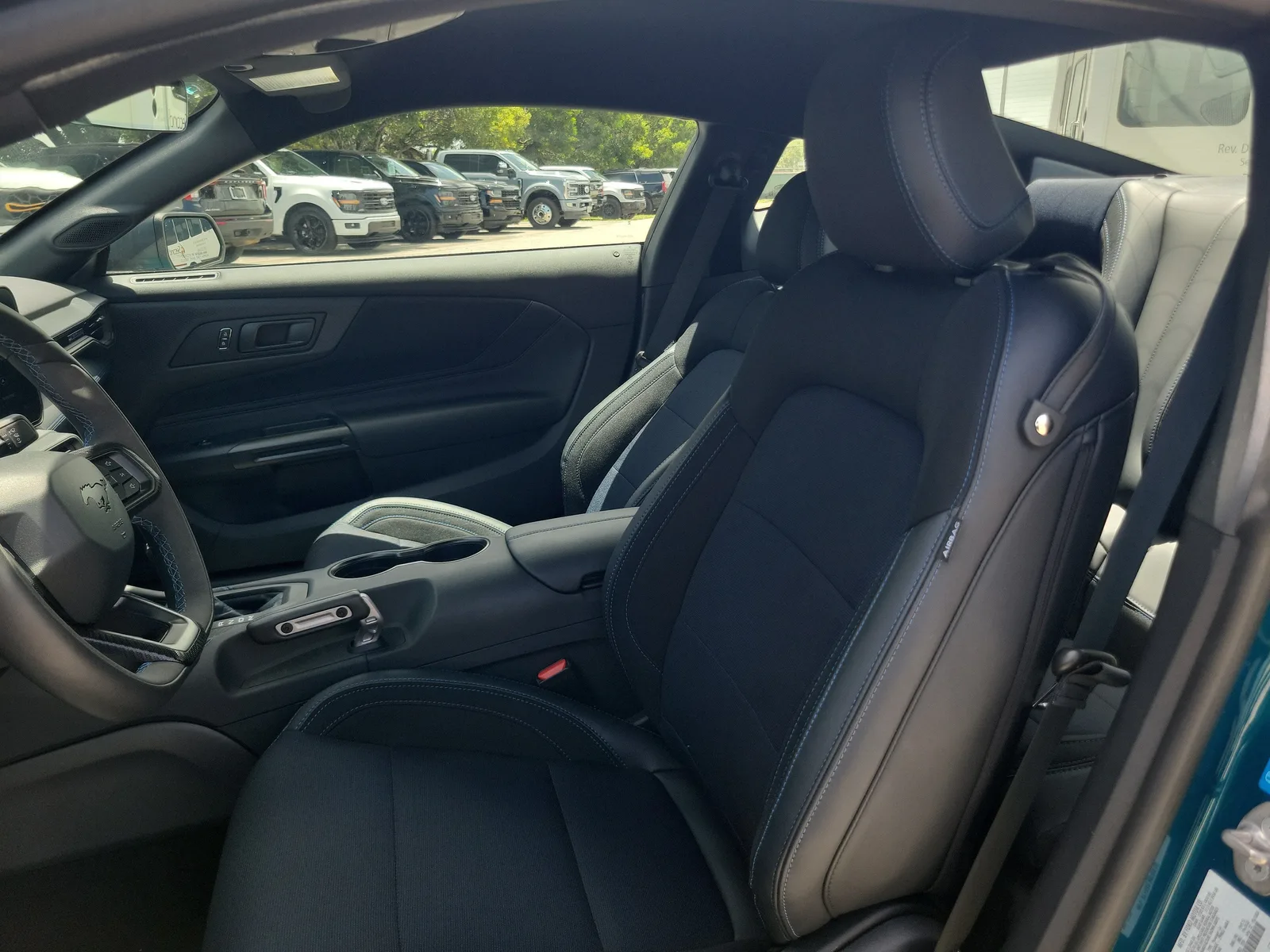 2026 Ford Mustang Dark Horse photo 12