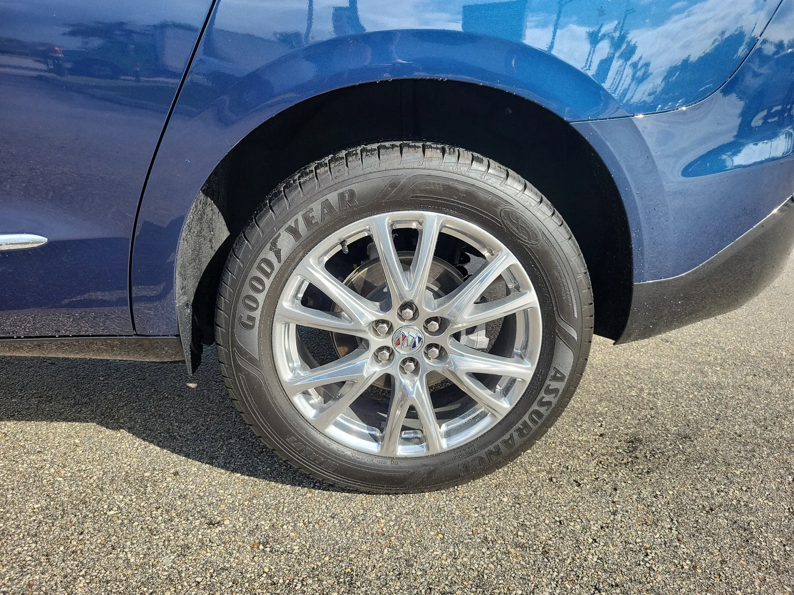 2023 Buick Enclave Premium photo 26