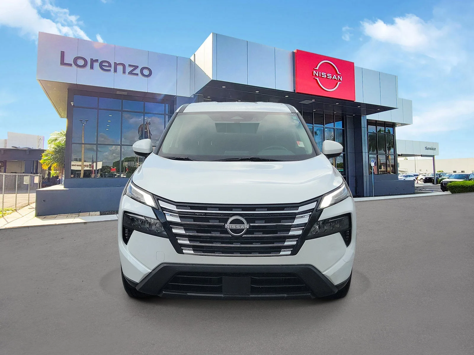 2025 Nissan Rogue SV photo 2