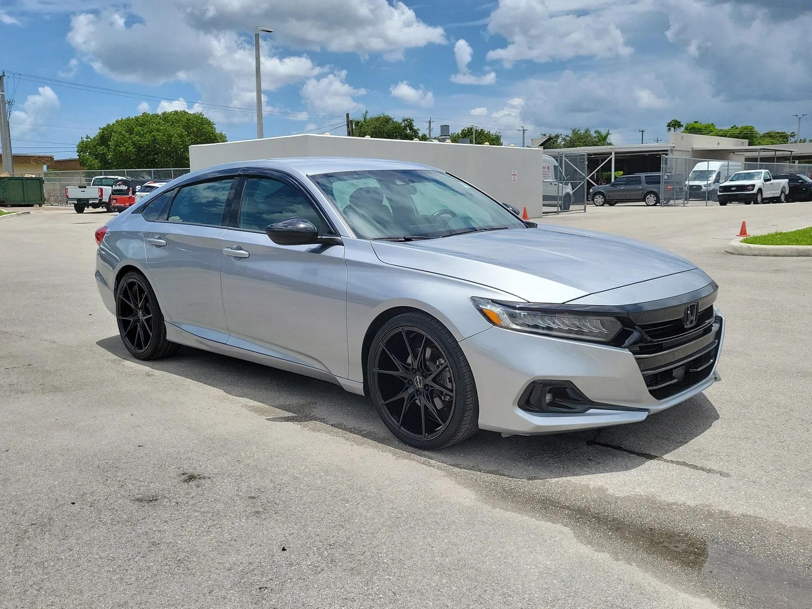 2021 Honda Accord Sedan Sport photo 3