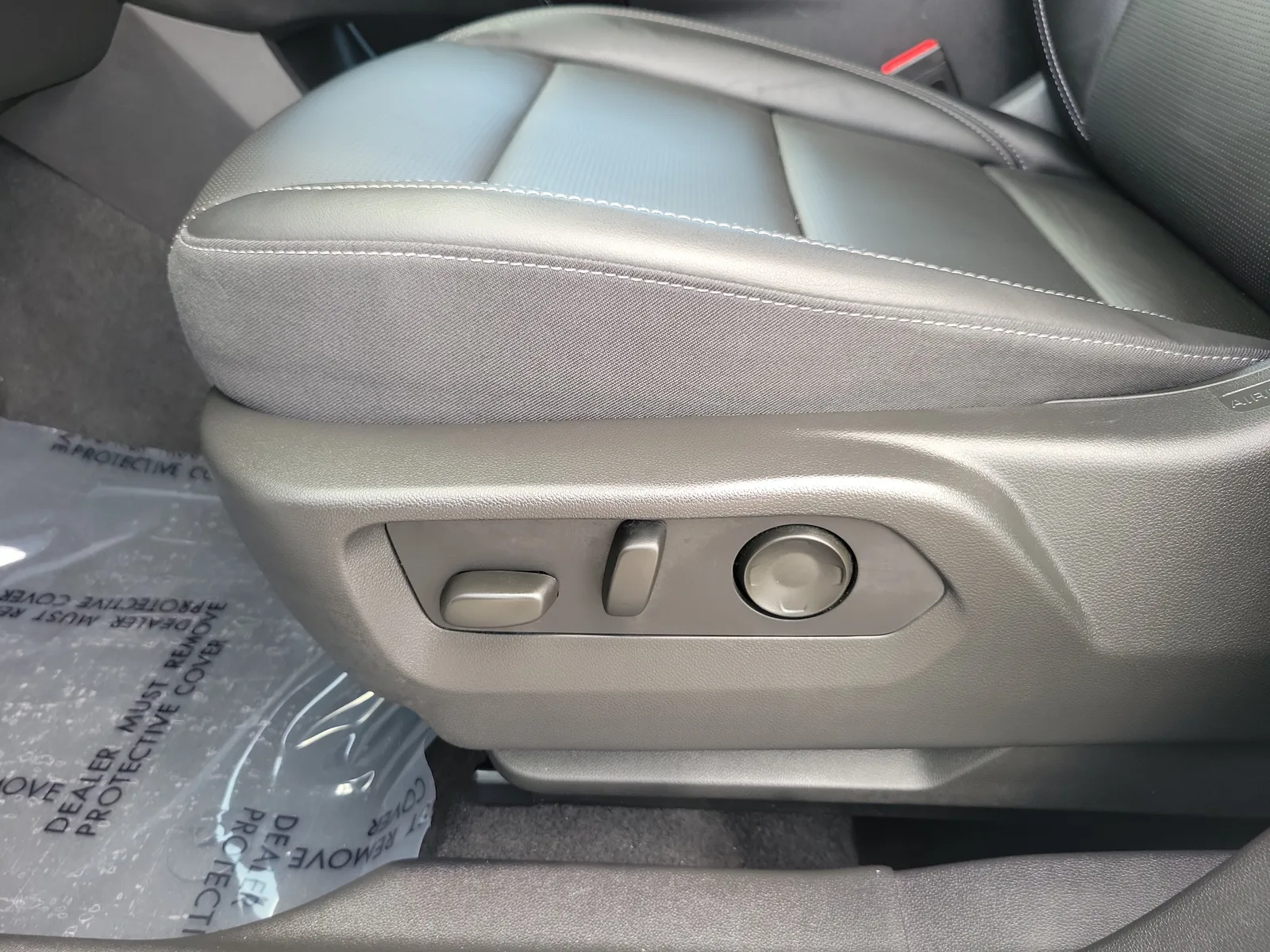 2024 Buick Envision Preferred photo 12