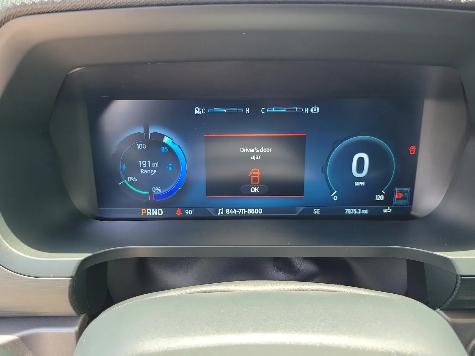 2025 Ford F-150 Lightning XLT 4WD photo 24