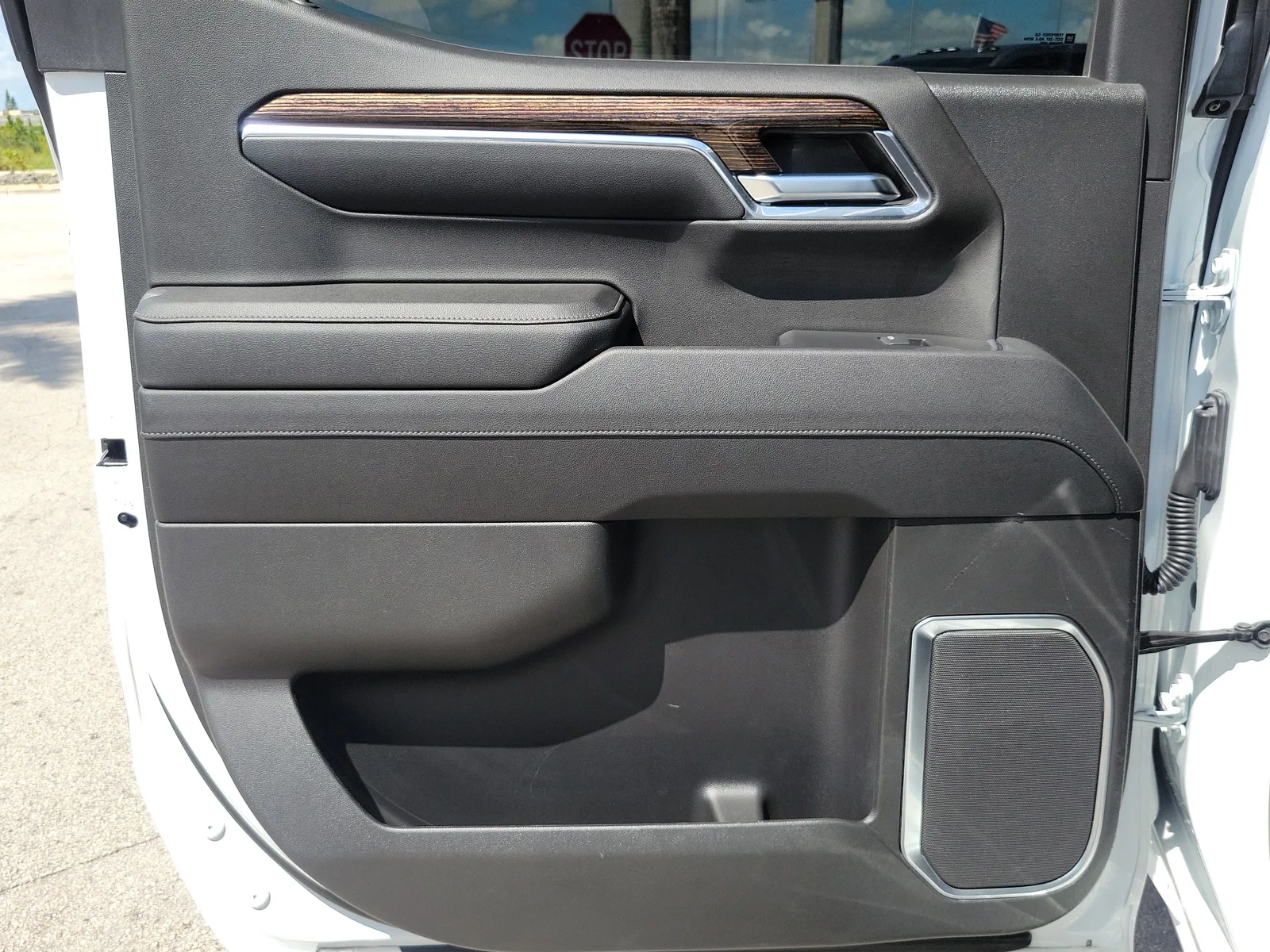 2023 GMC Sierra 1500 Elevation 4WD photo 25