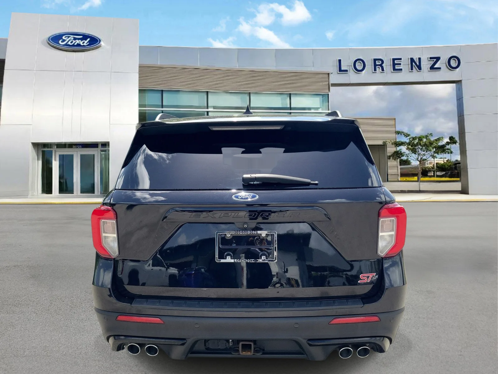 2021 Ford Explorer ST 4WD photo 6