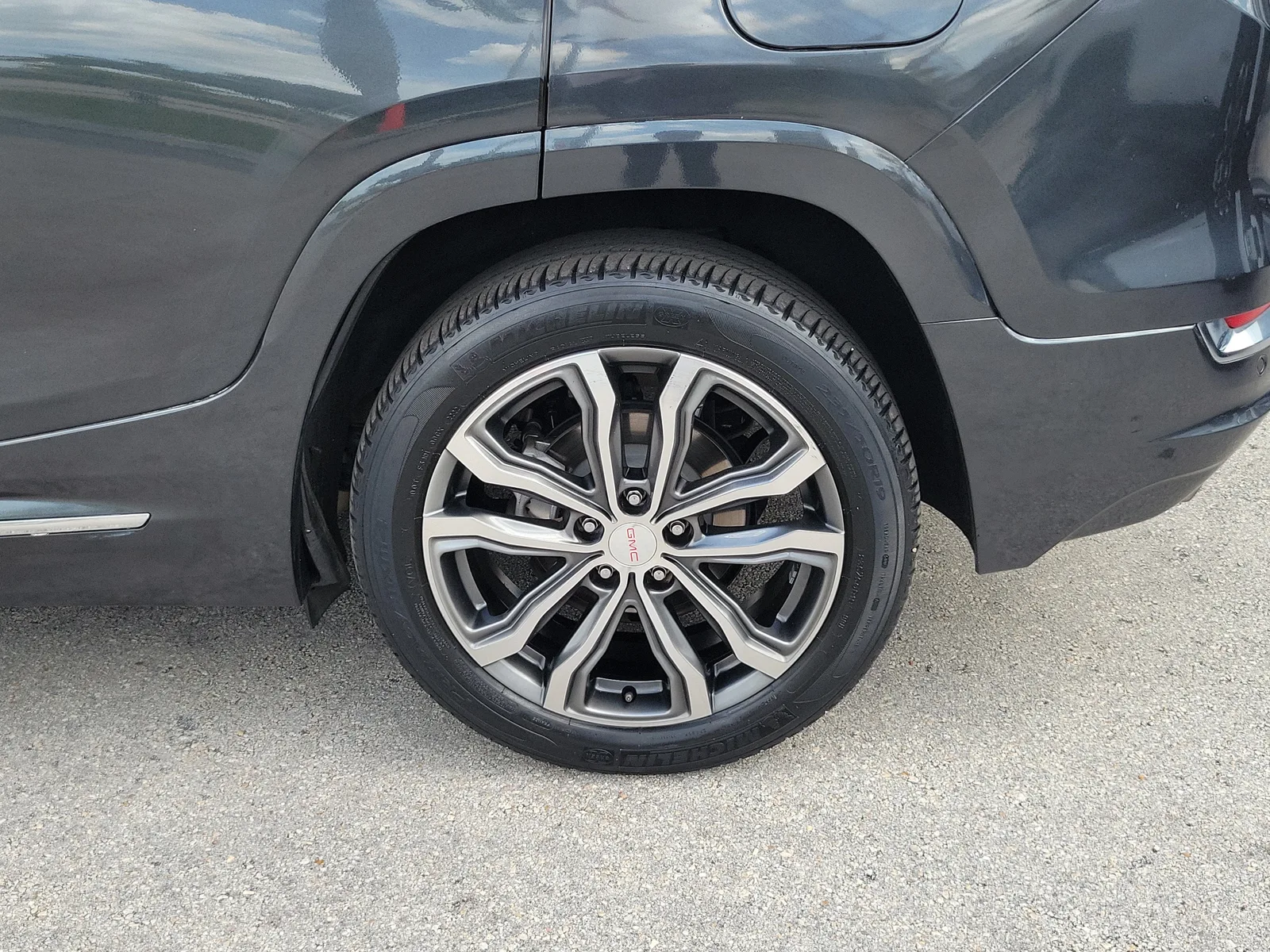 2019 GMC Terrain Denali photo 29