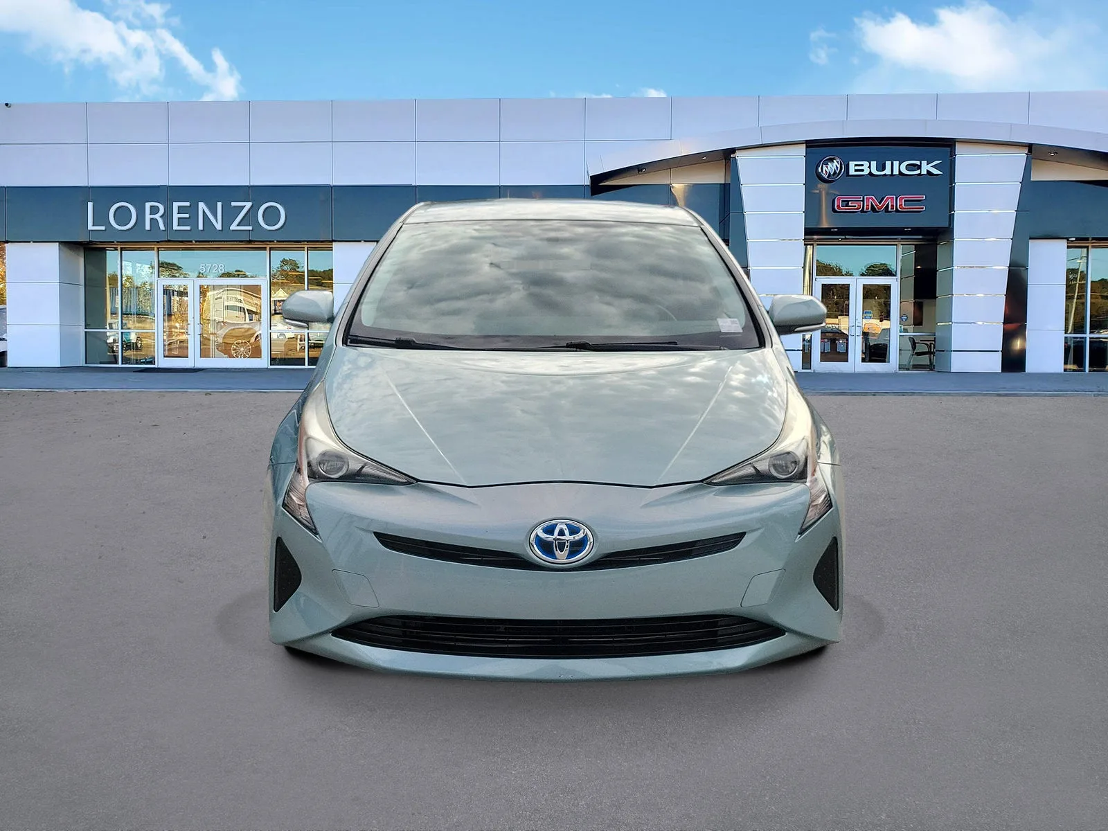 2016 Toyota Prius Two photo 2