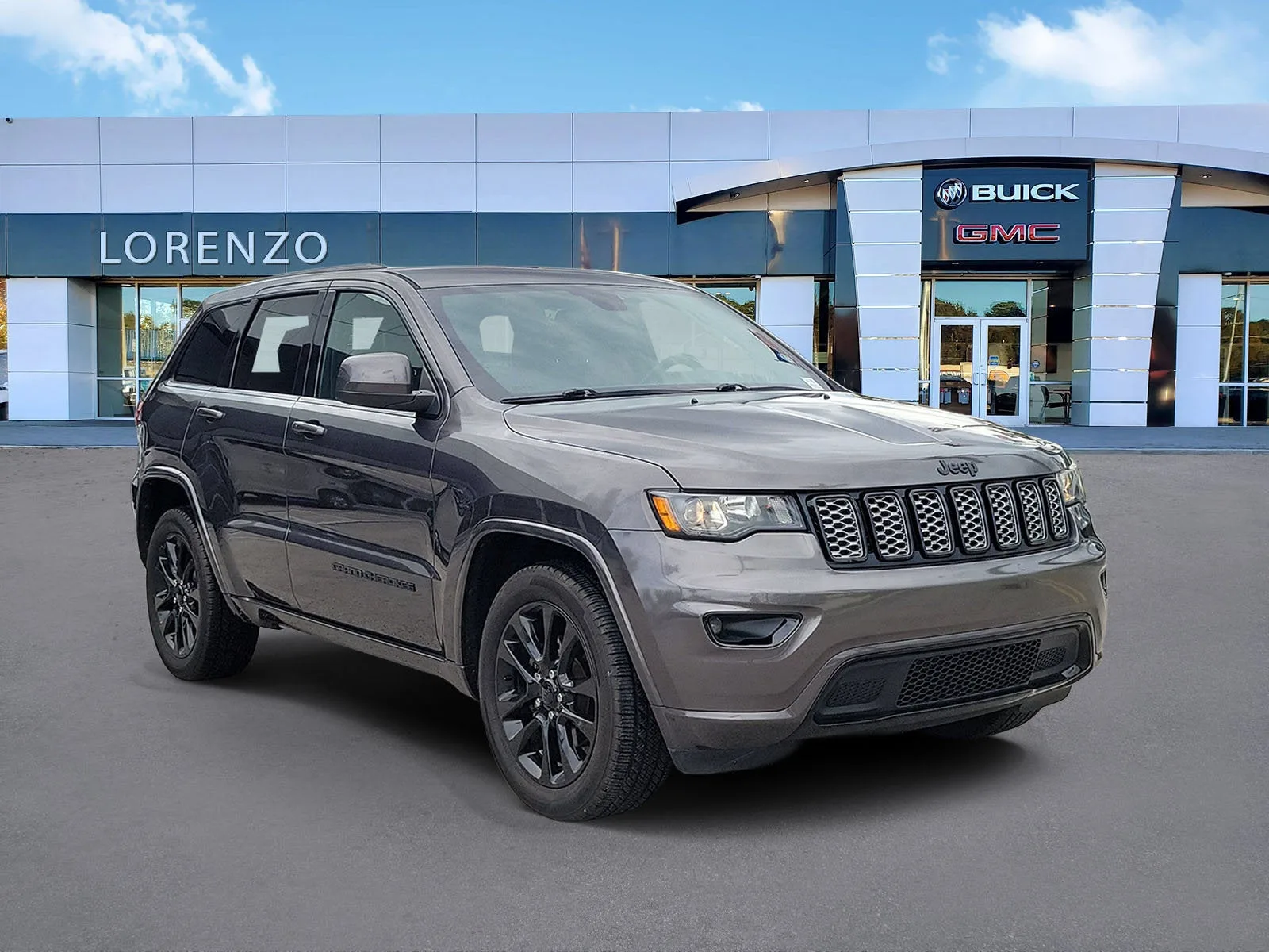 2019 Jeep Grand Cherokee Altitude photo 3