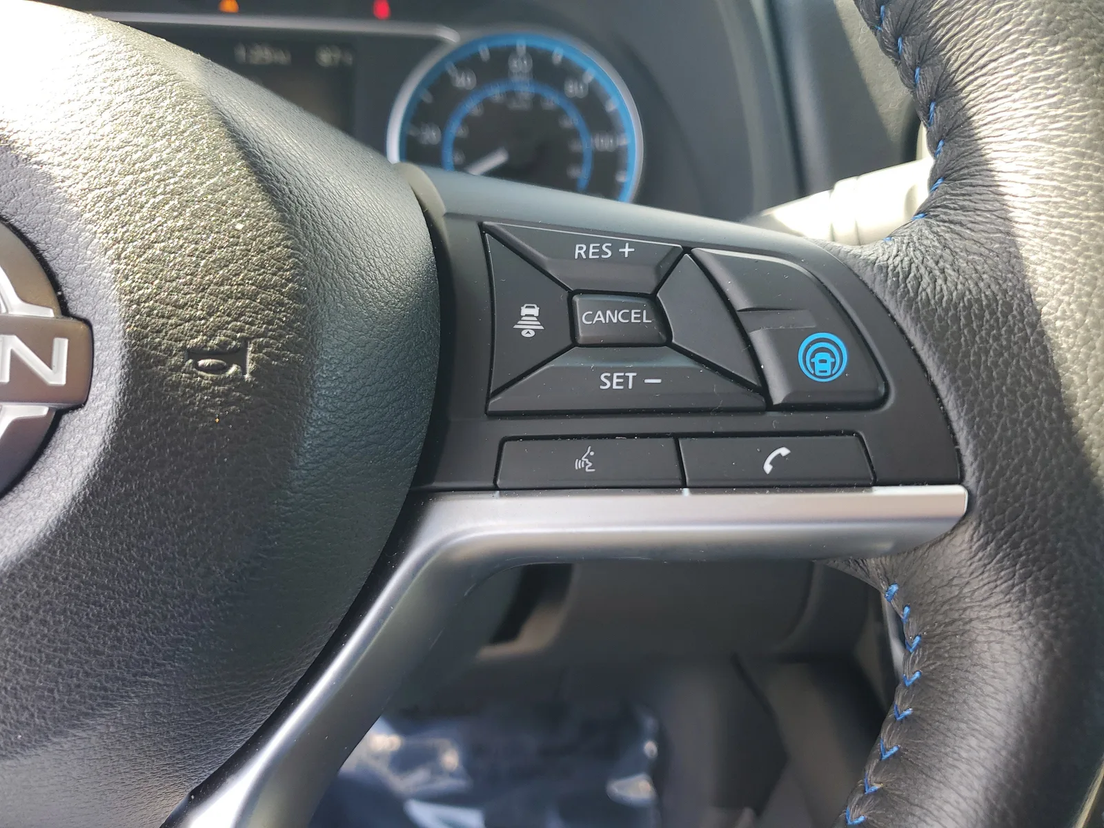 2024 Nissan LEAF SV PLUS photo 22