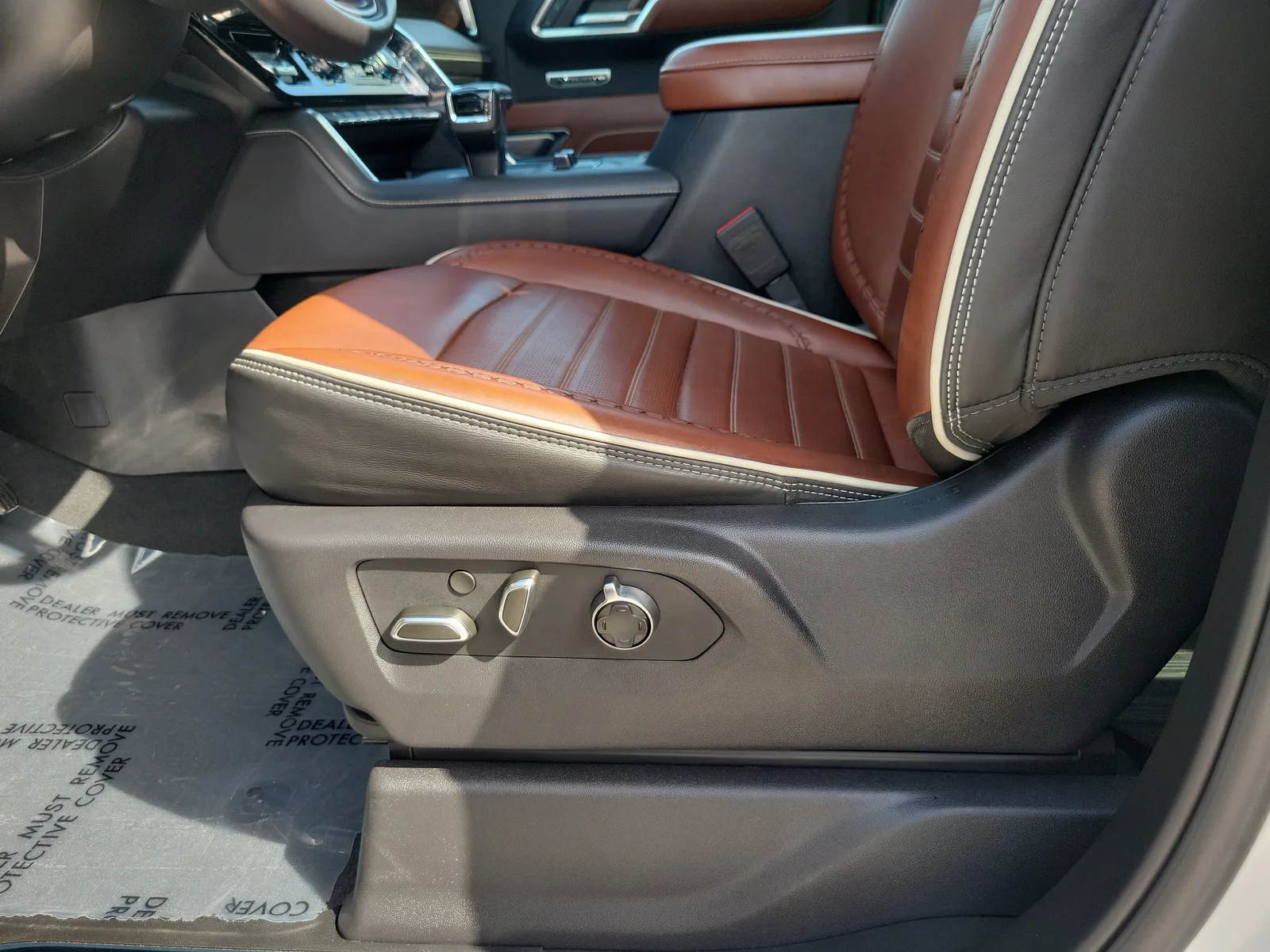 2024 GMC Sierra 1500 Denali Ultimate photo 14