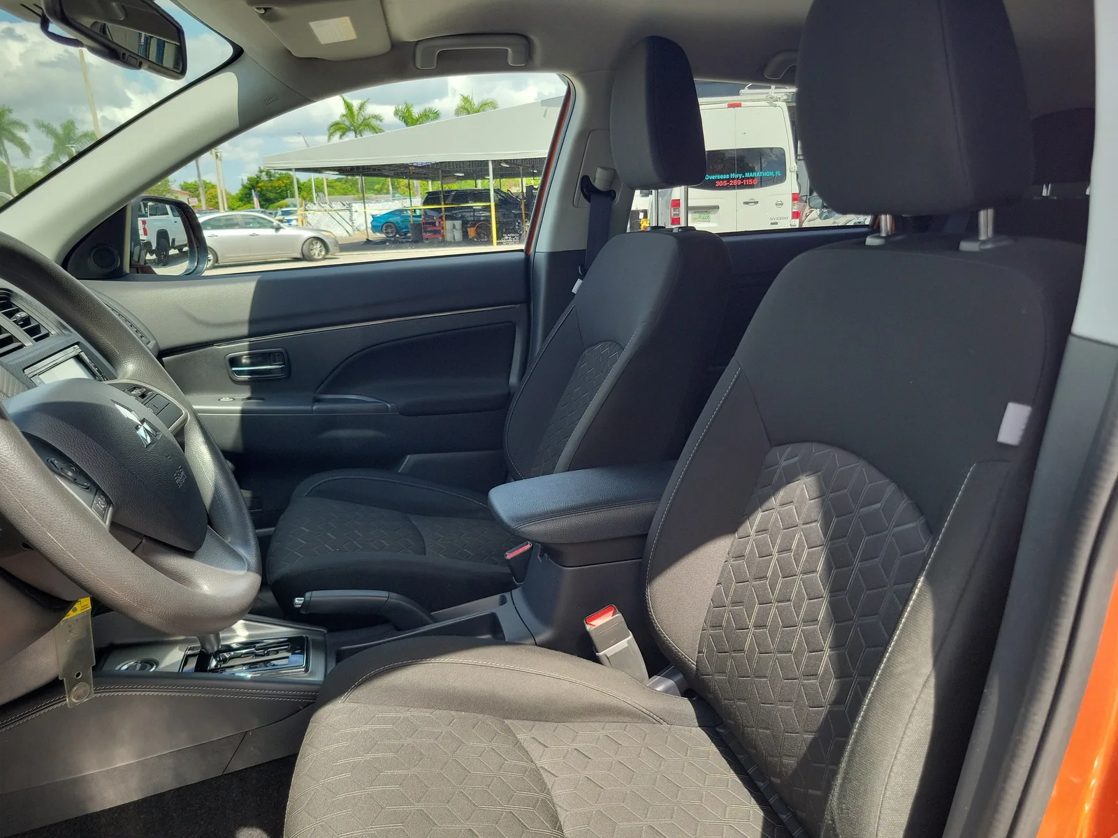 2024 Mitsubishi Outlander Sport ES 4WD photo 11