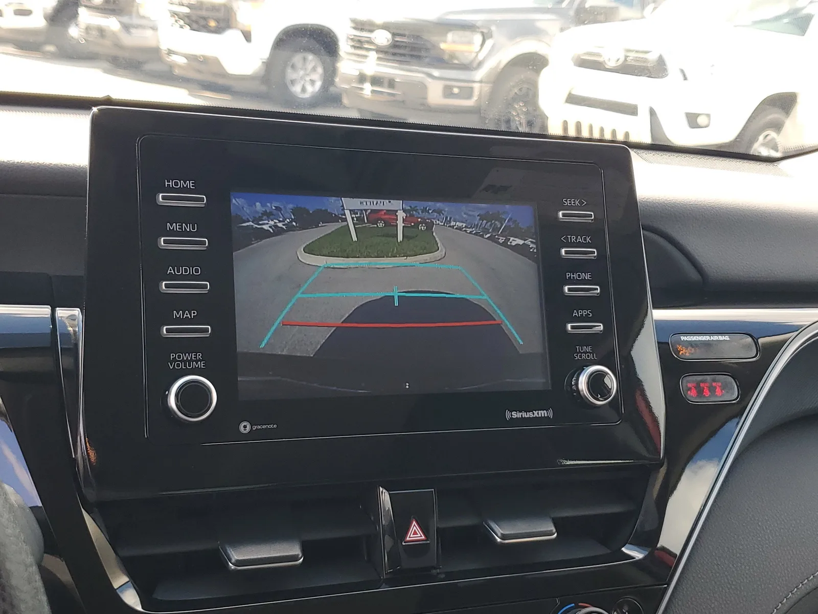 2023 Toyota Camry LE photo 10