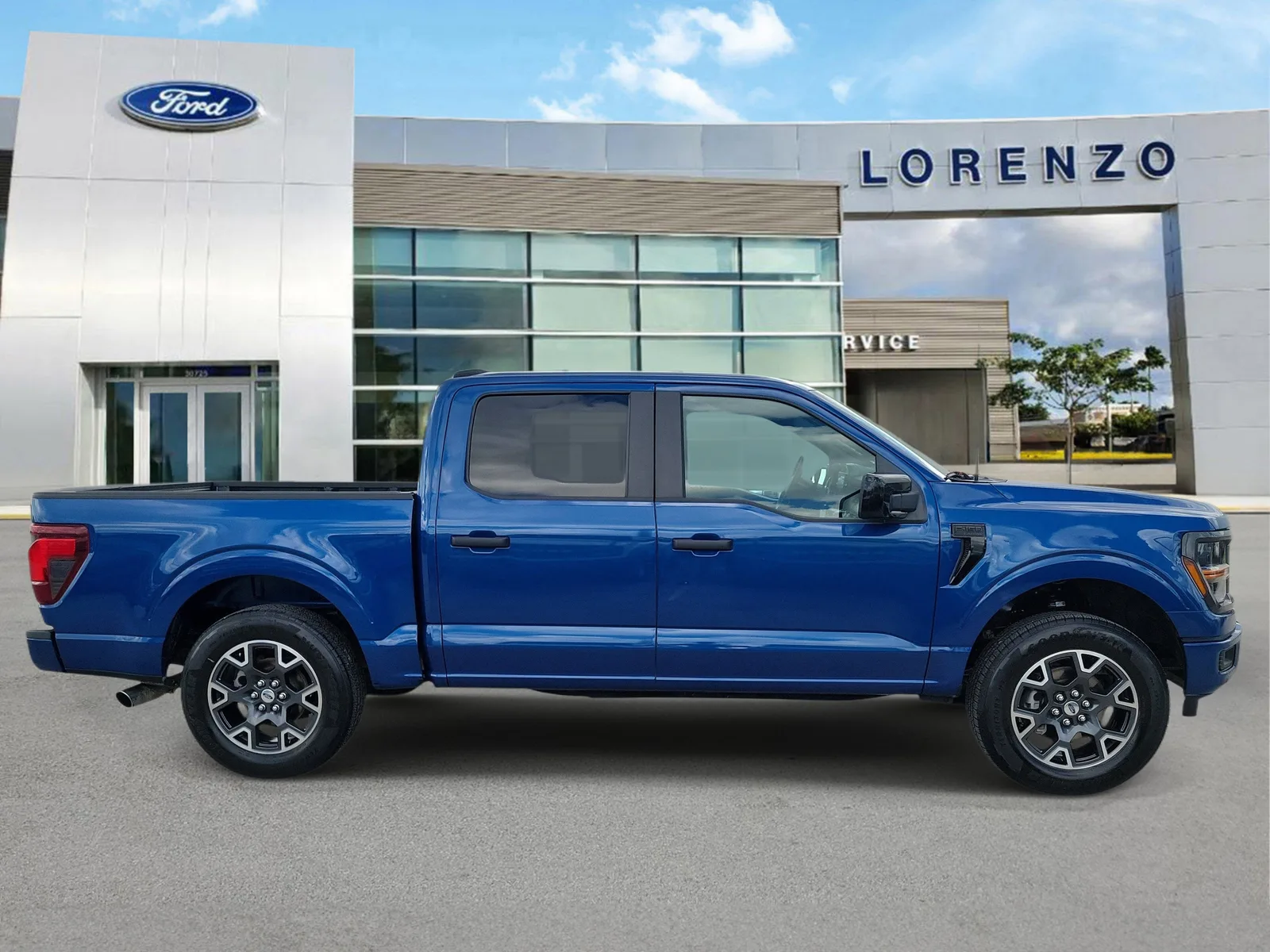 2024 Ford F-150 STX photo 4